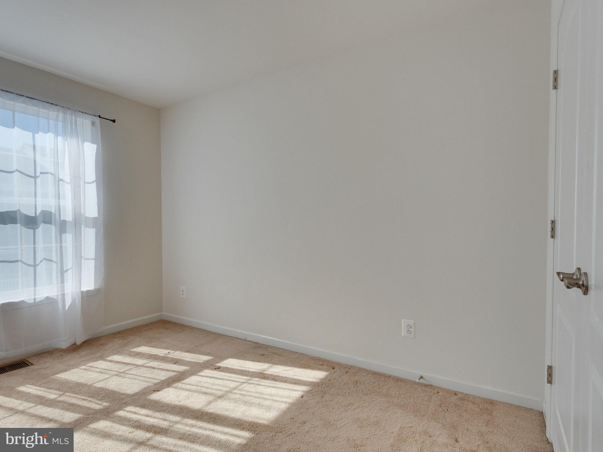 POTOMAC CLUB - Residential Lease