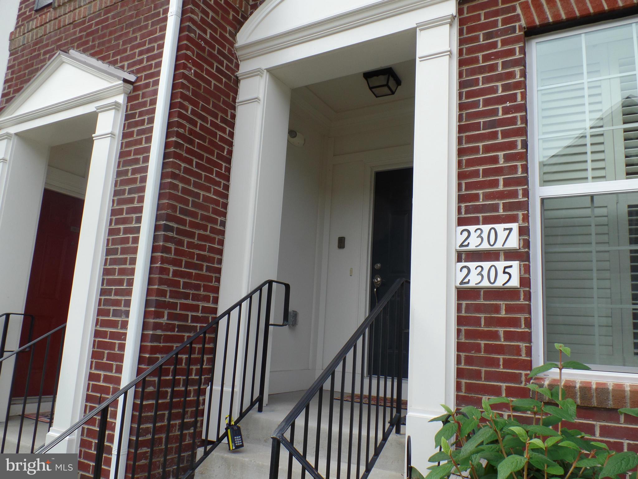 POTOMAC CLUB - Residential Lease