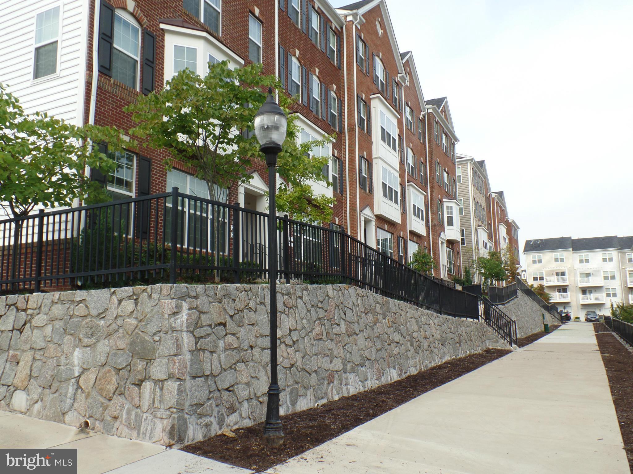 POTOMAC CLUB - Residential Lease