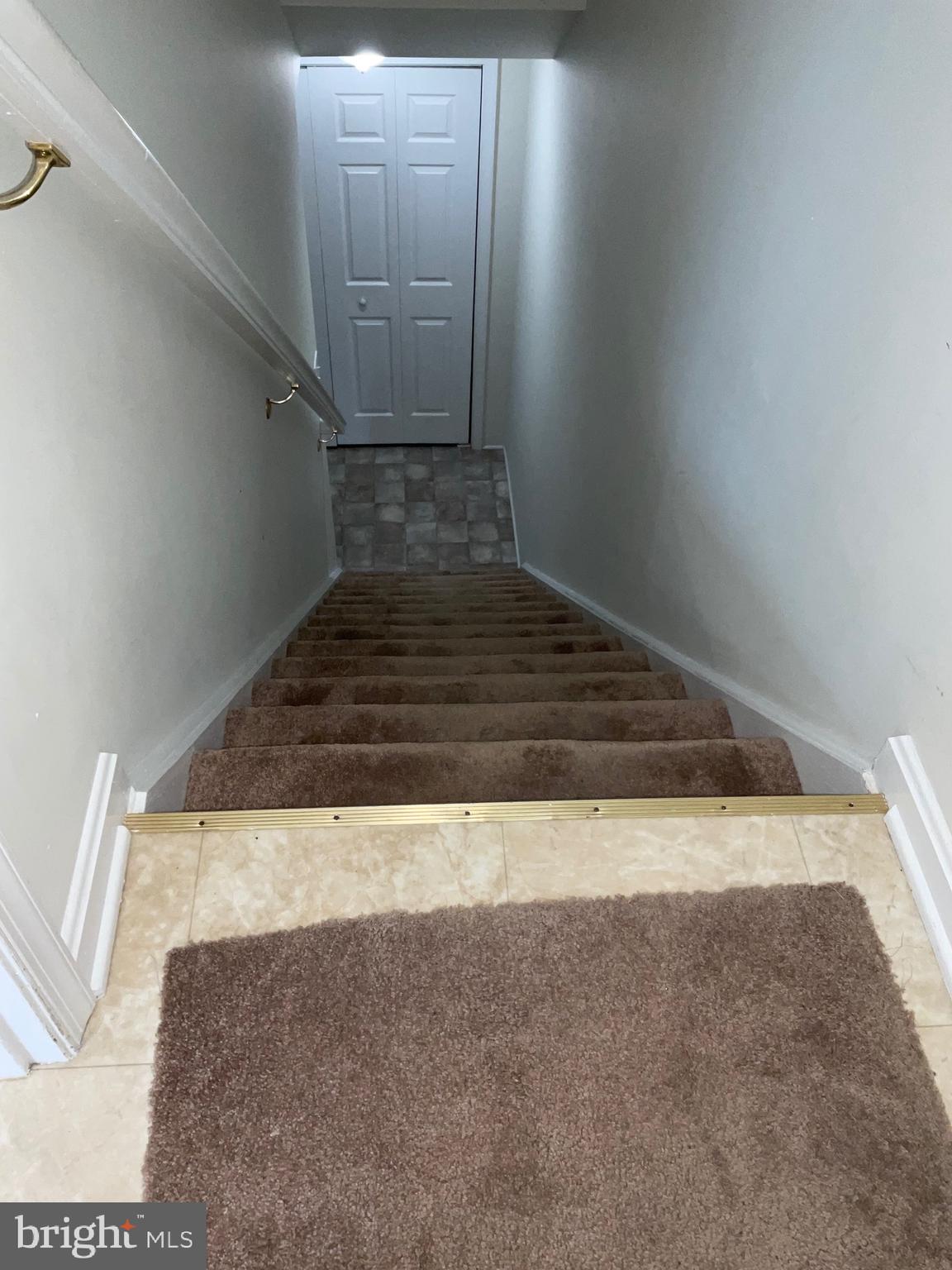 HAMMONDS MILL - Residential Lease