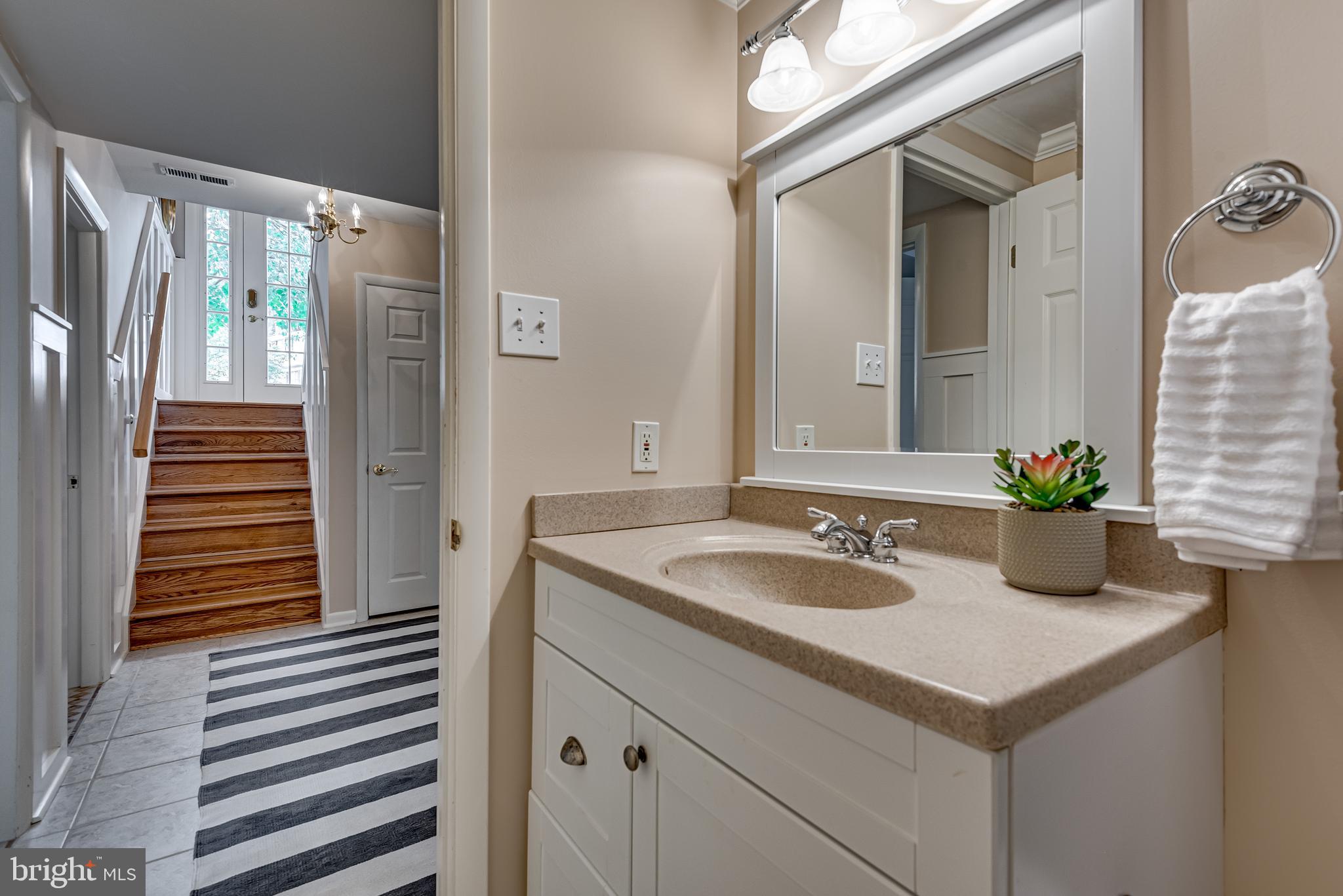 VILLAGE OF NEARBROOK - Residential