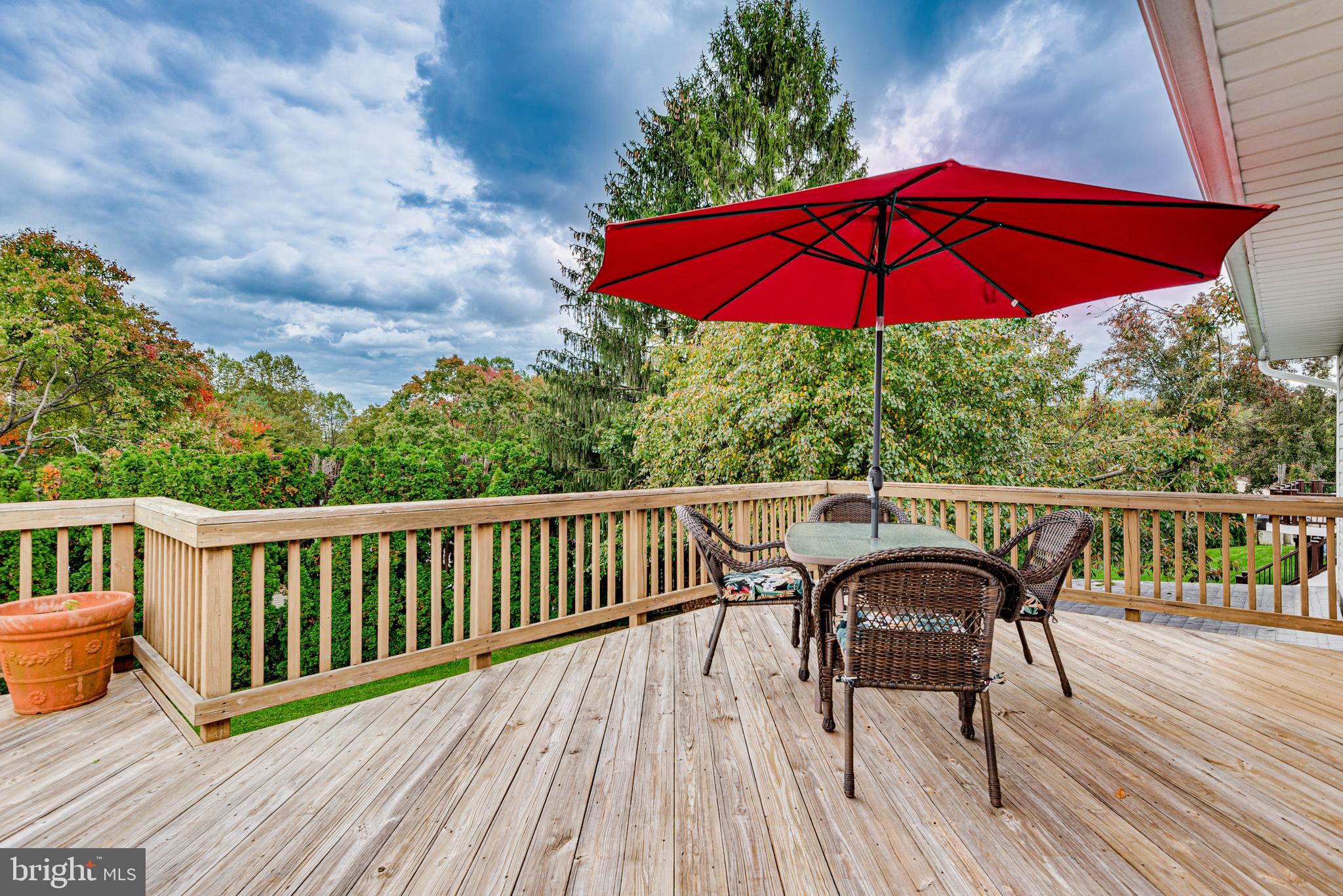 VILLAGE OF NEARBROOK - Residential