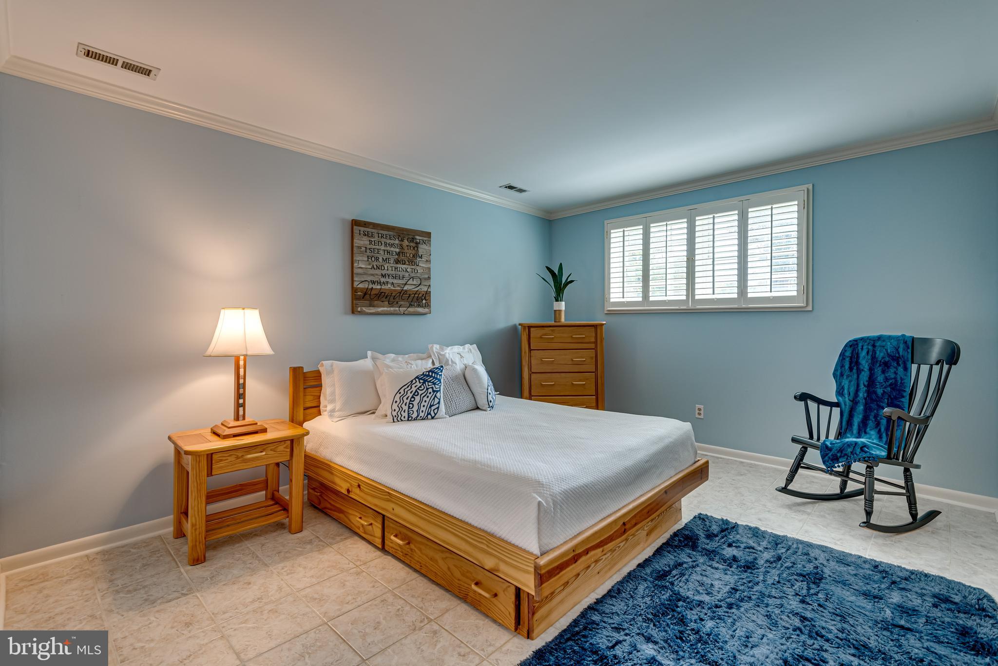 VILLAGE OF NEARBROOK - Residential