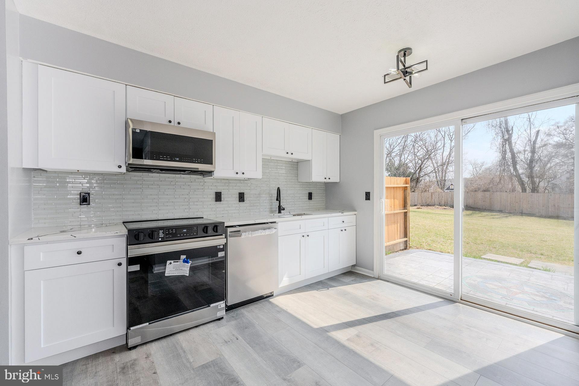 SINGLETONS GROVE - Residential