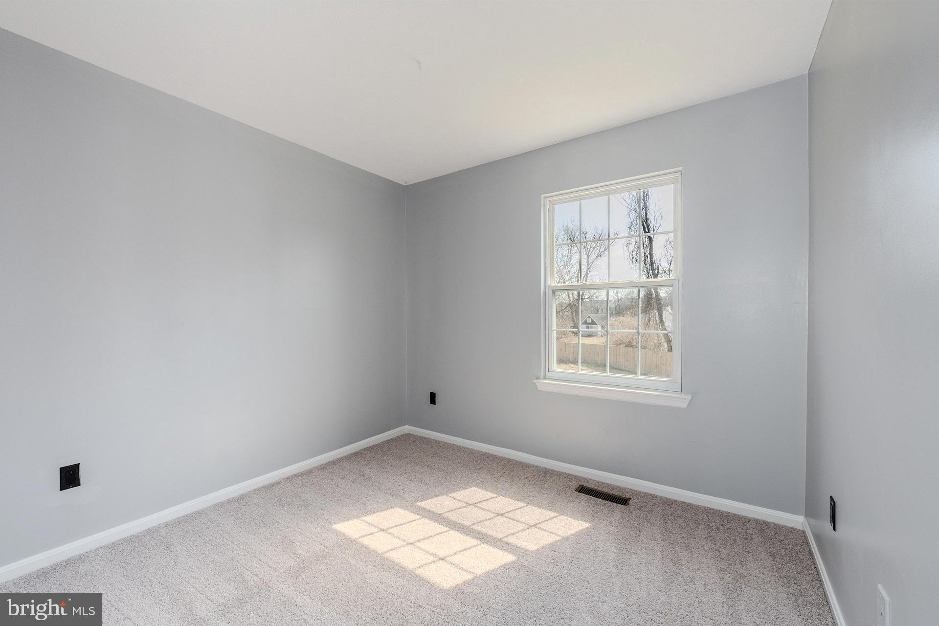 SINGLETONS GROVE - Residential