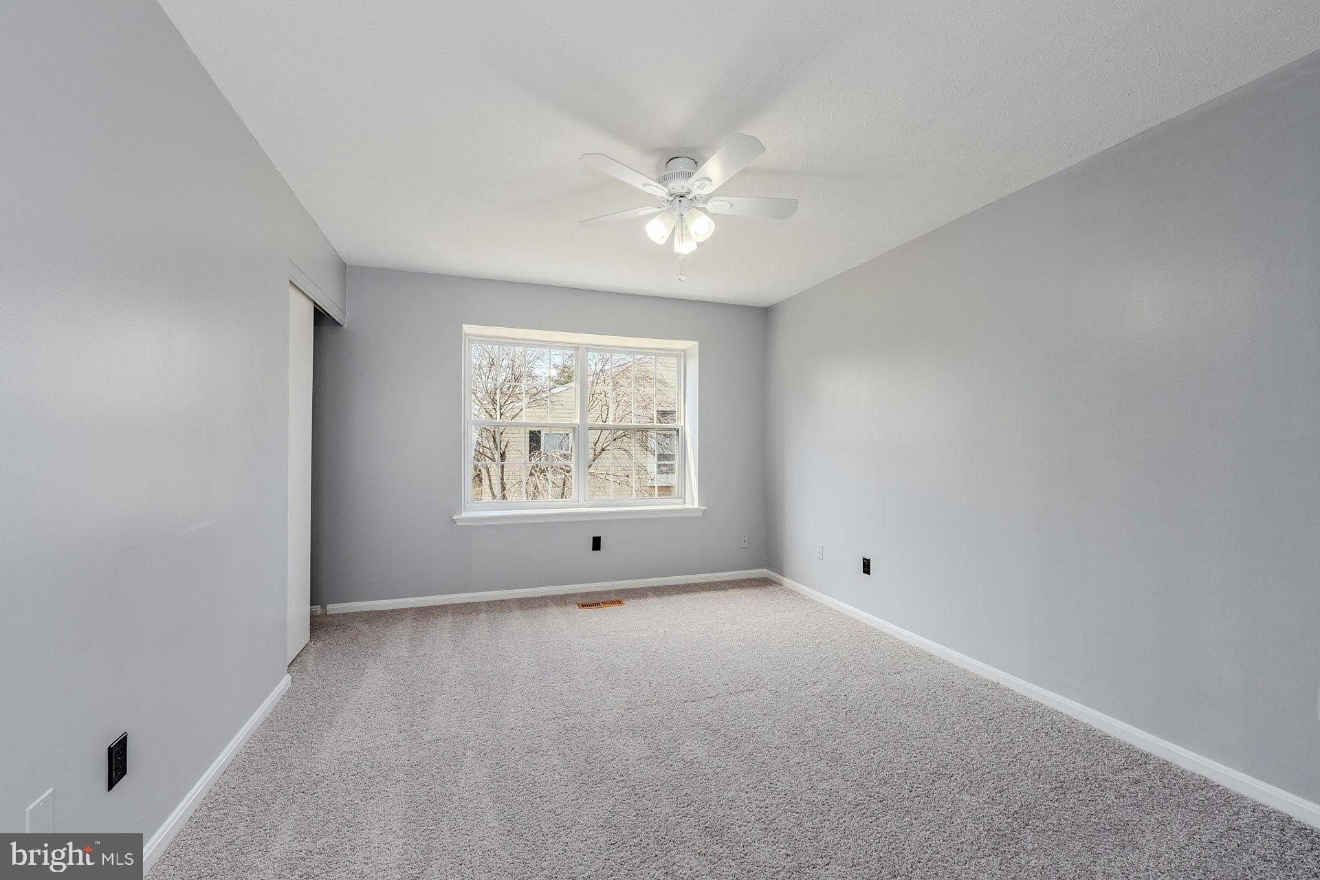 SINGLETONS GROVE - Residential