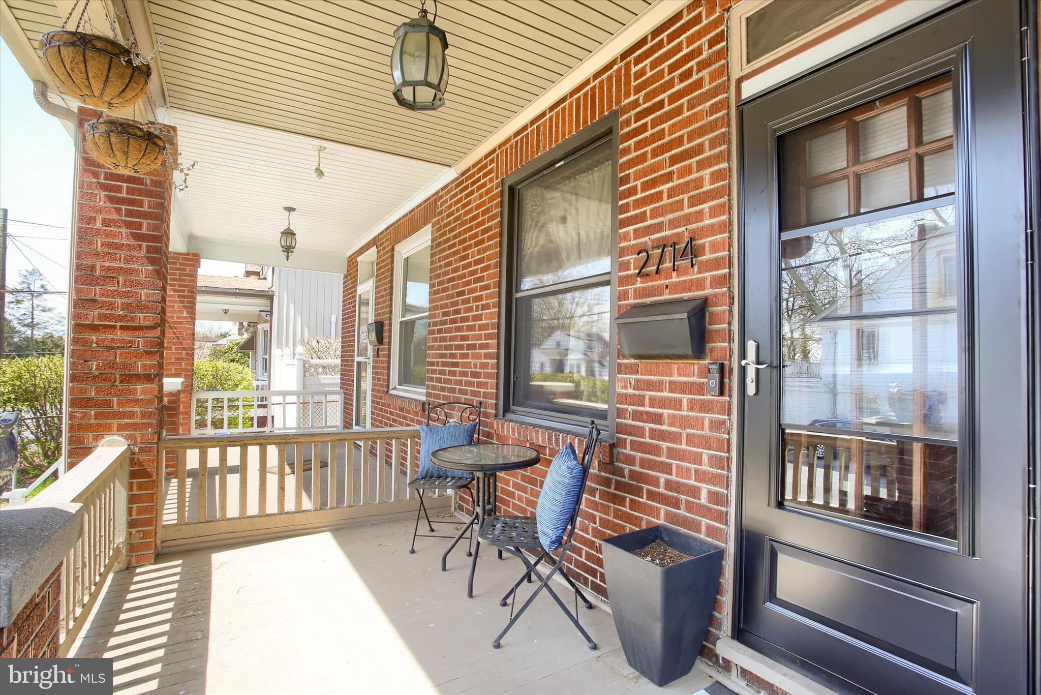 2714 GREENWOOD STREET