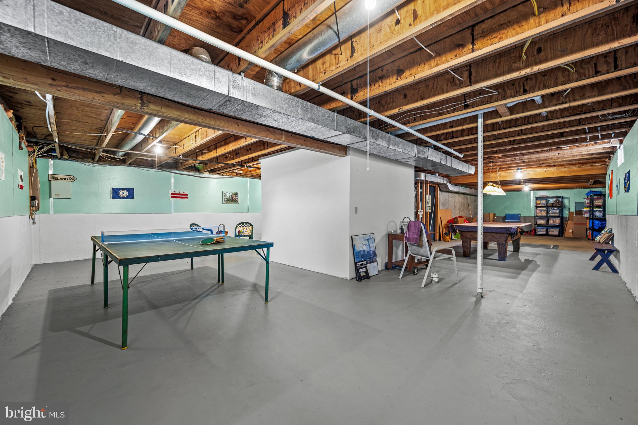 ROCKBURN TOWNSHP - Residential