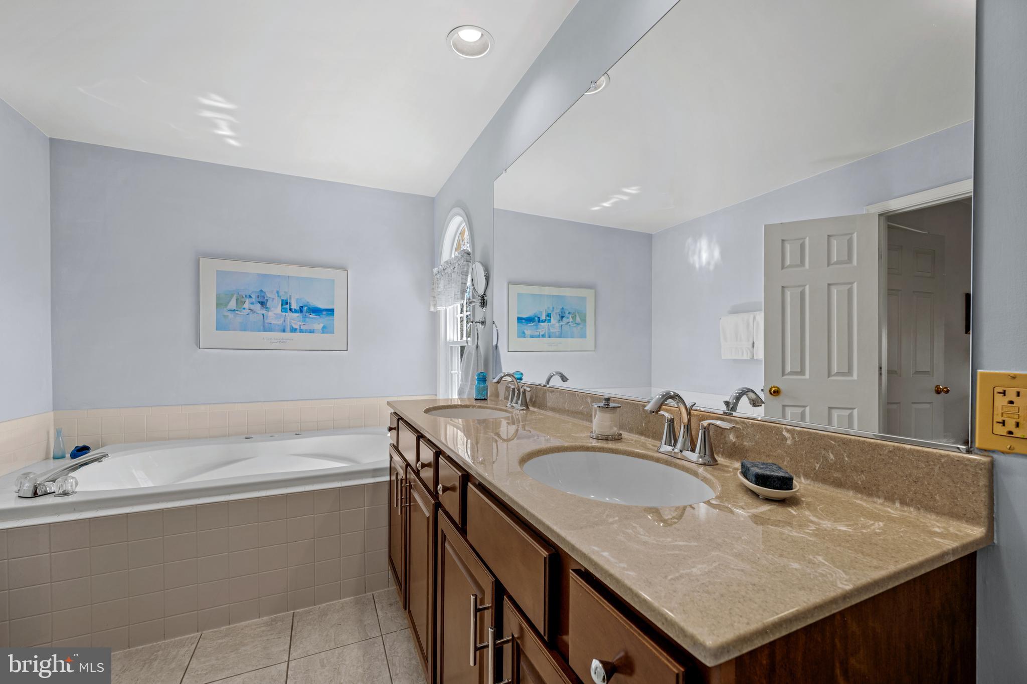 ROCKBURN TOWNSHP - Residential