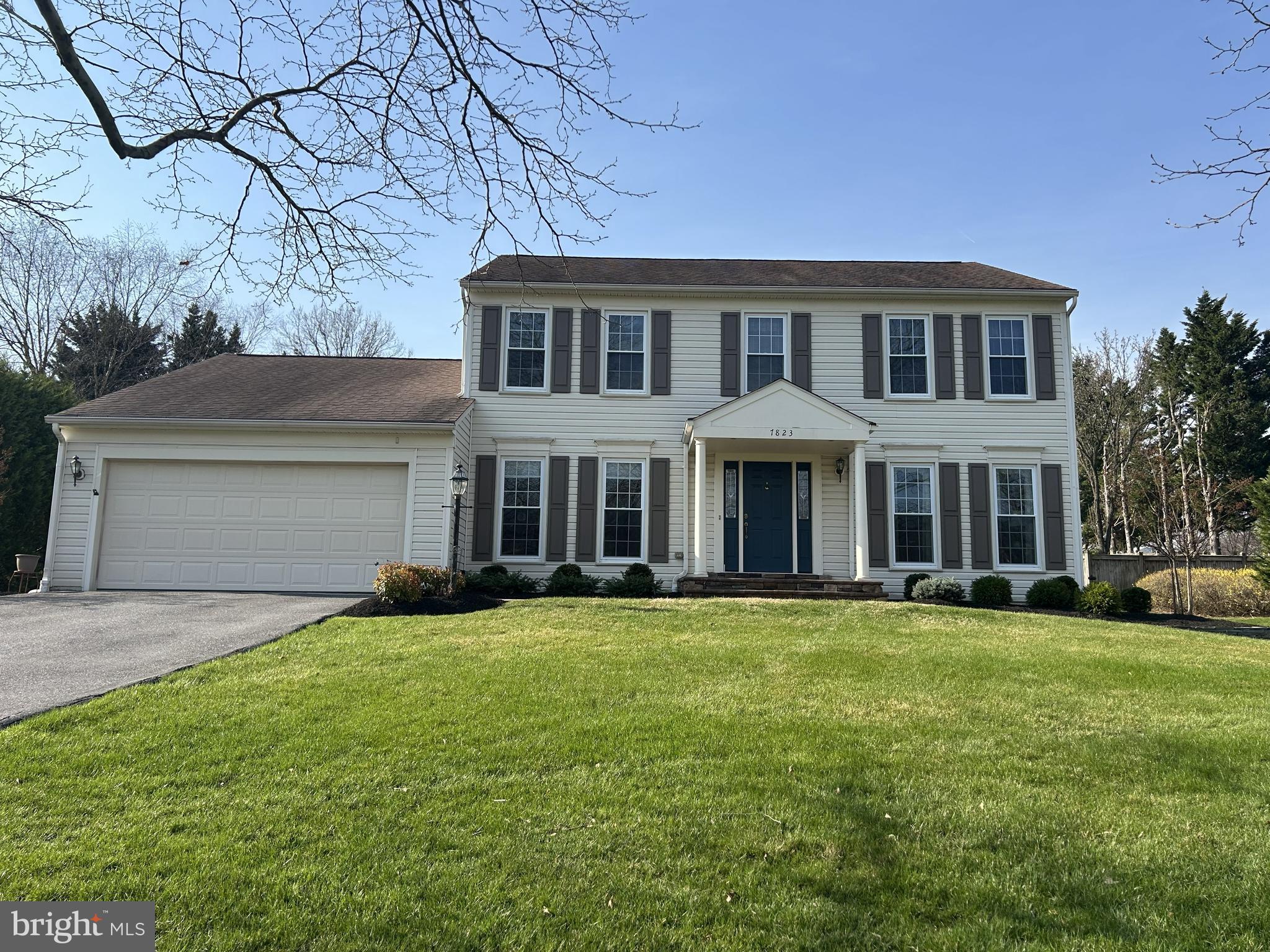 ROCKBURN TOWNSHP - Residential