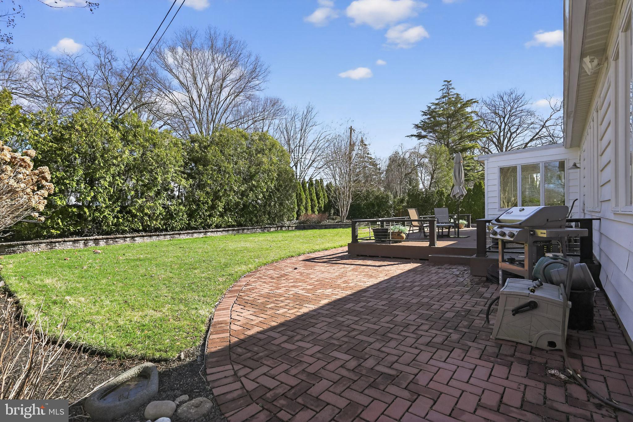 WYNNEWOOD - Residential