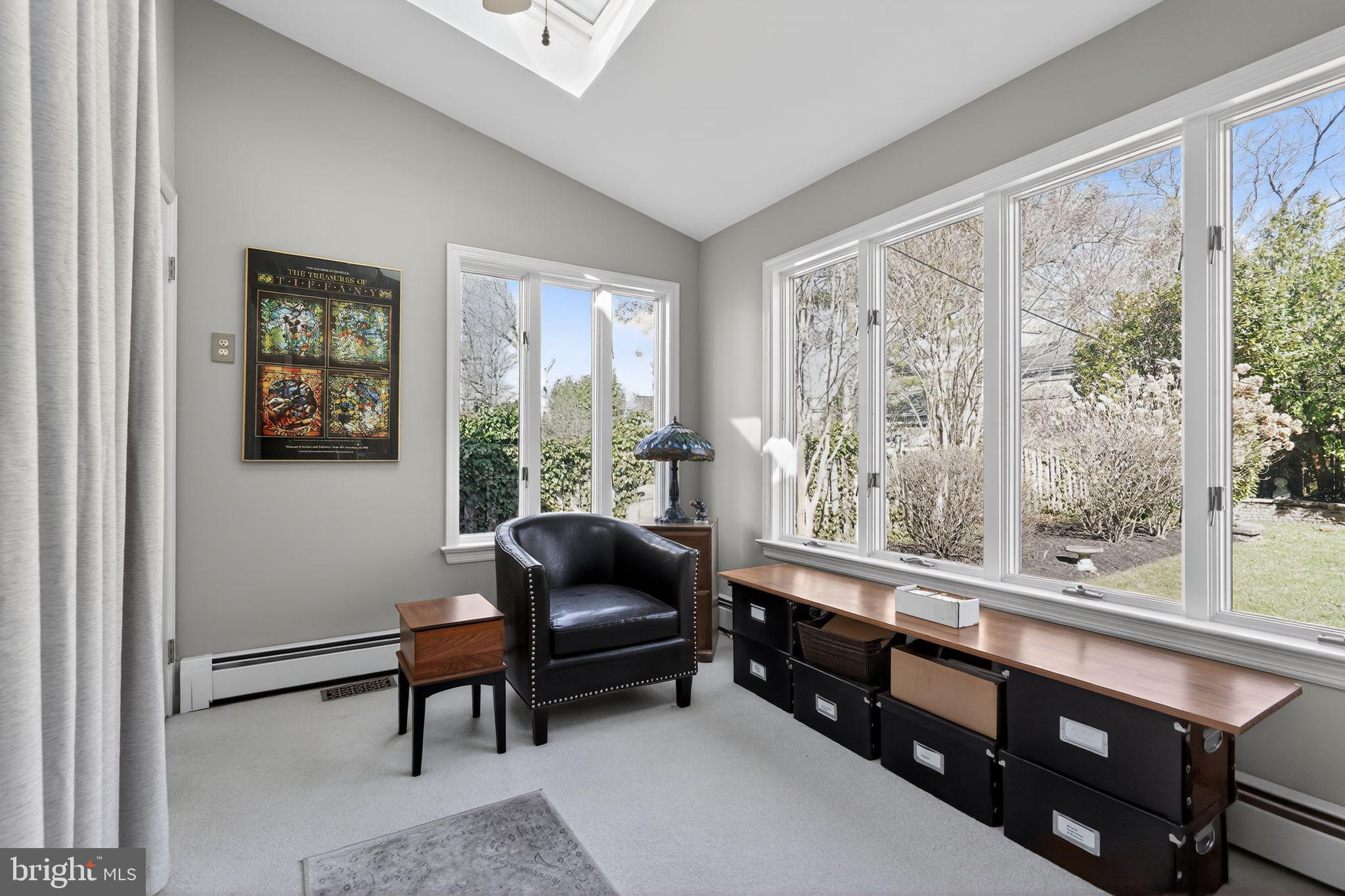 WYNNEWOOD - Residential