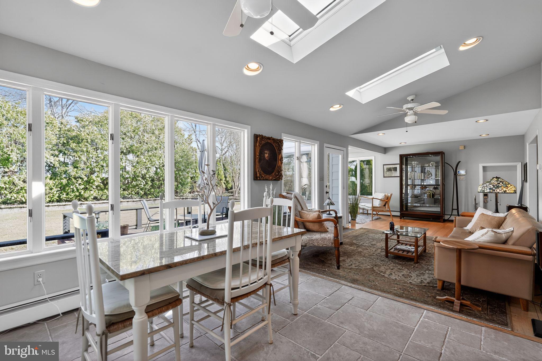 WYNNEWOOD - Residential