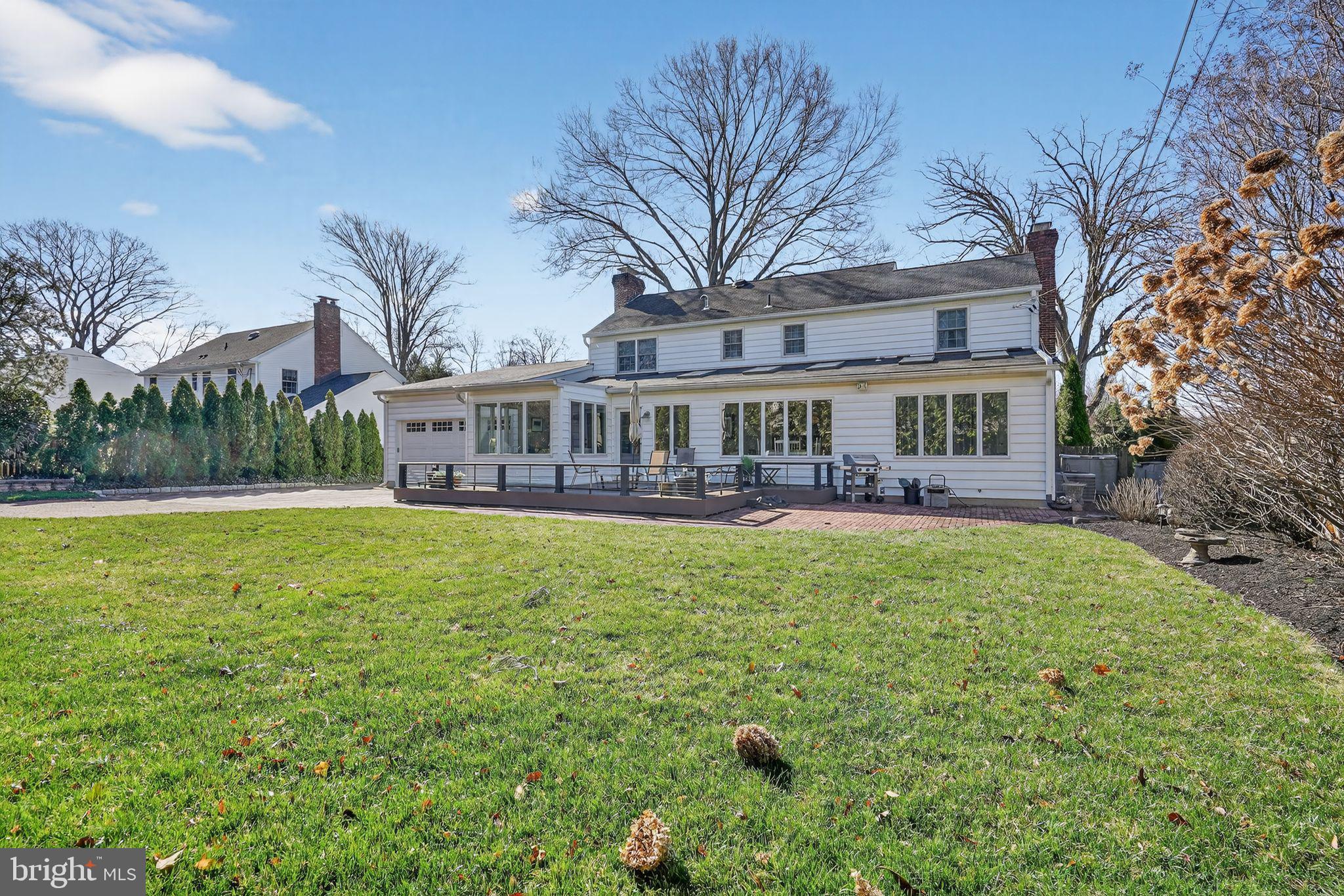 WYNNEWOOD - Residential