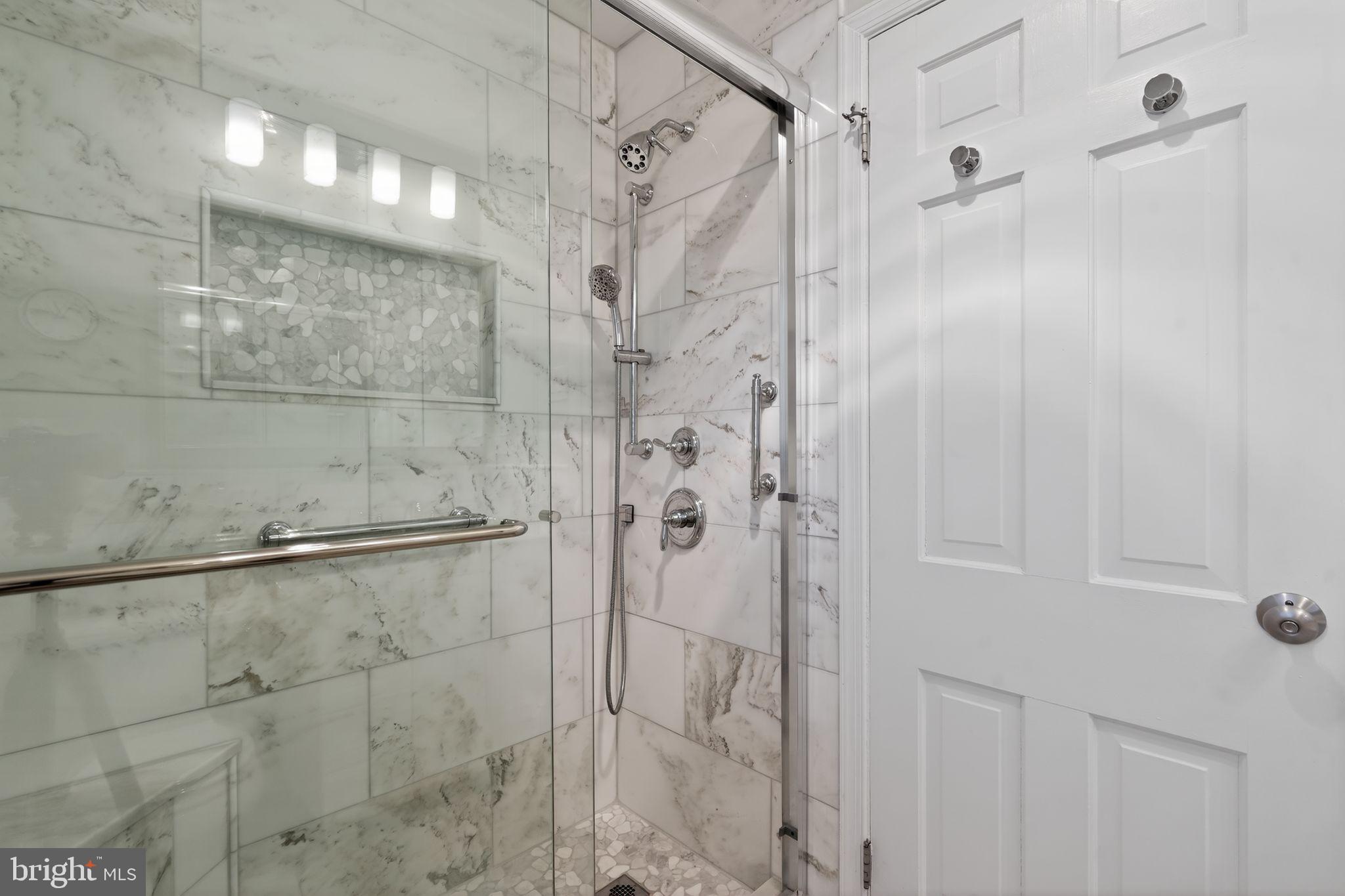 WYNNEWOOD - Residential