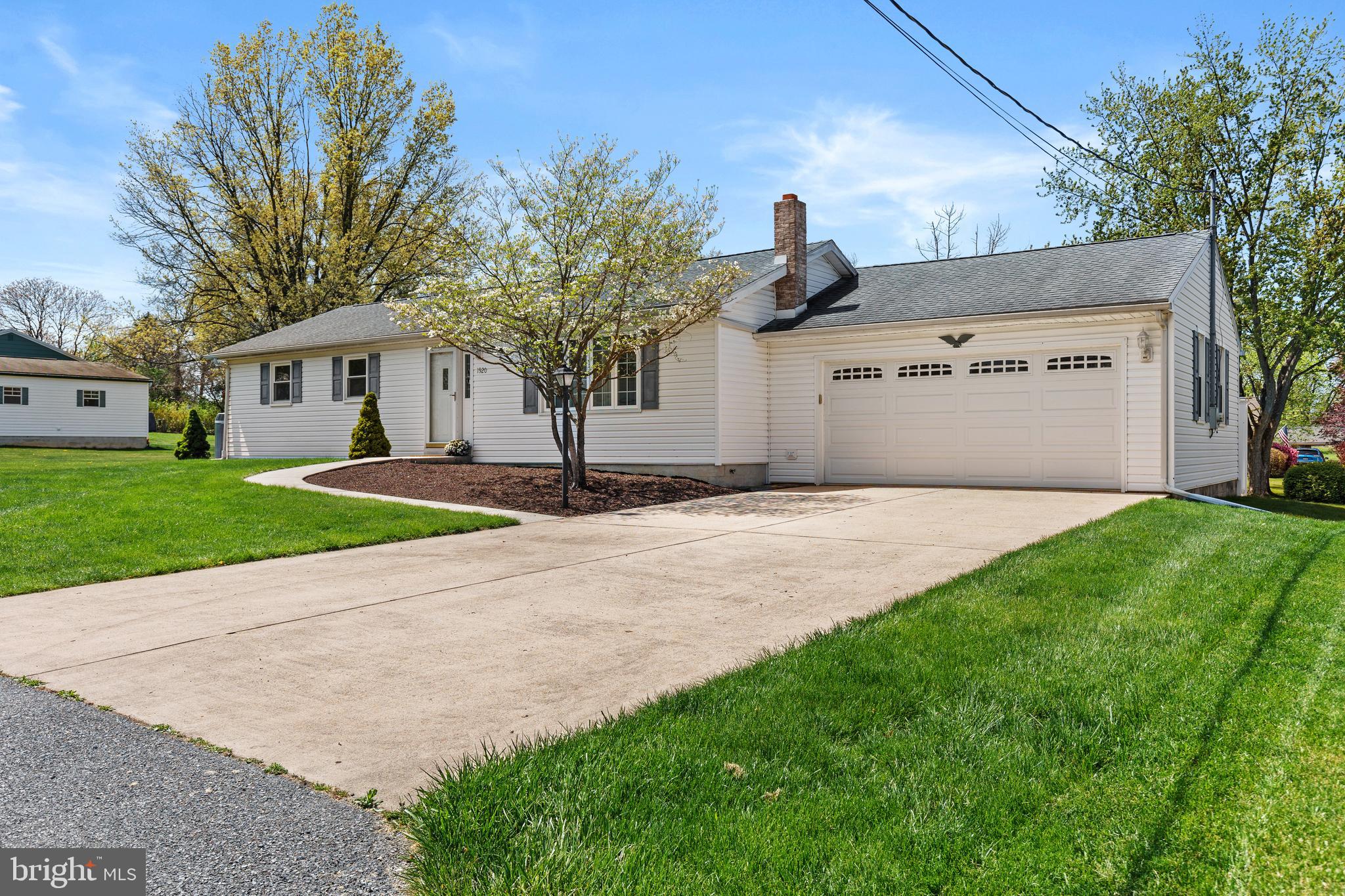 SCHLUSSER VILLAGE - Residential