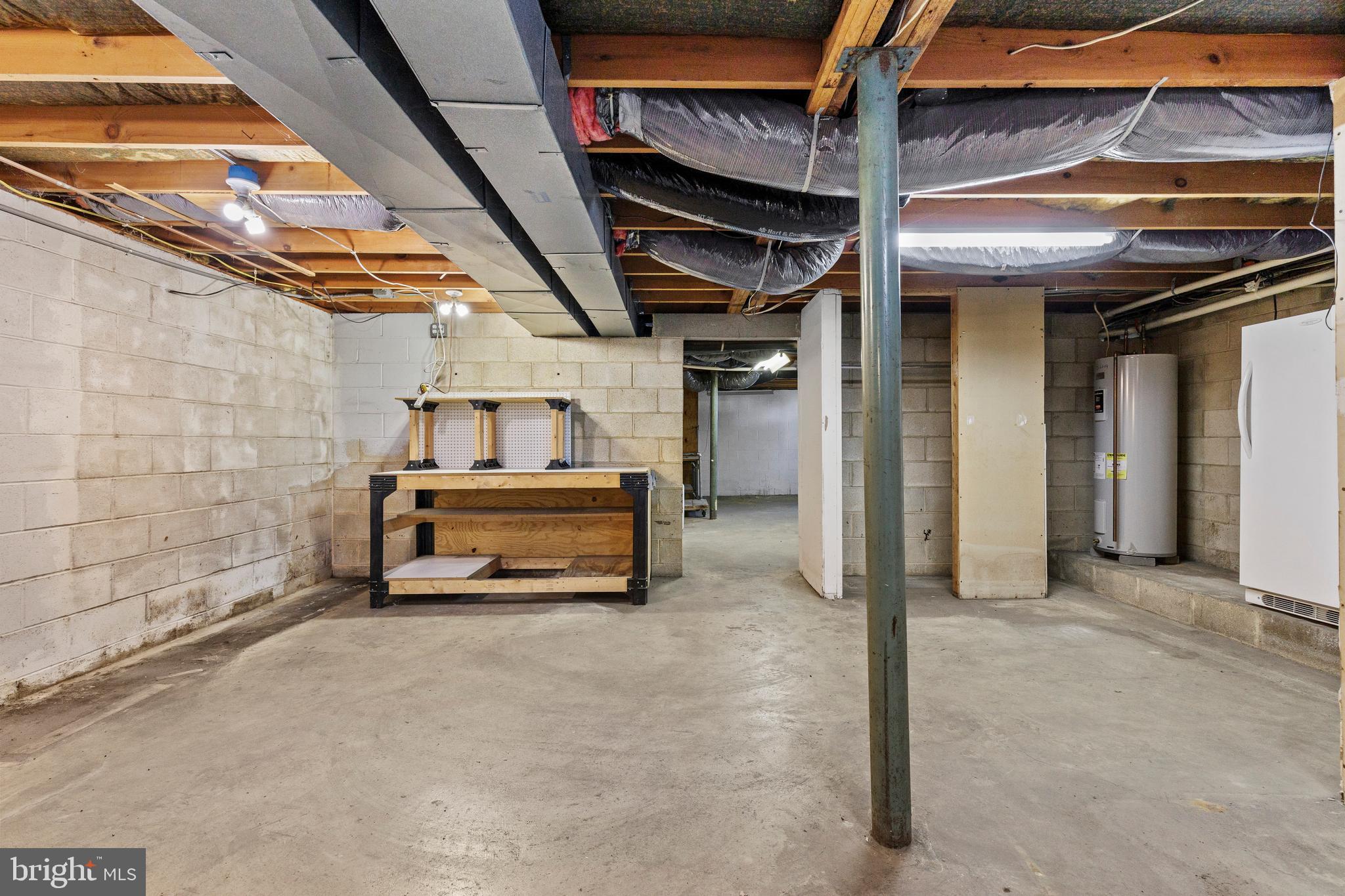 SCHLUSSER VILLAGE - Residential