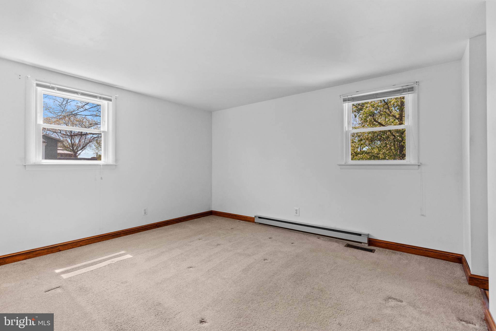 SCHLUSSER VILLAGE - Residential