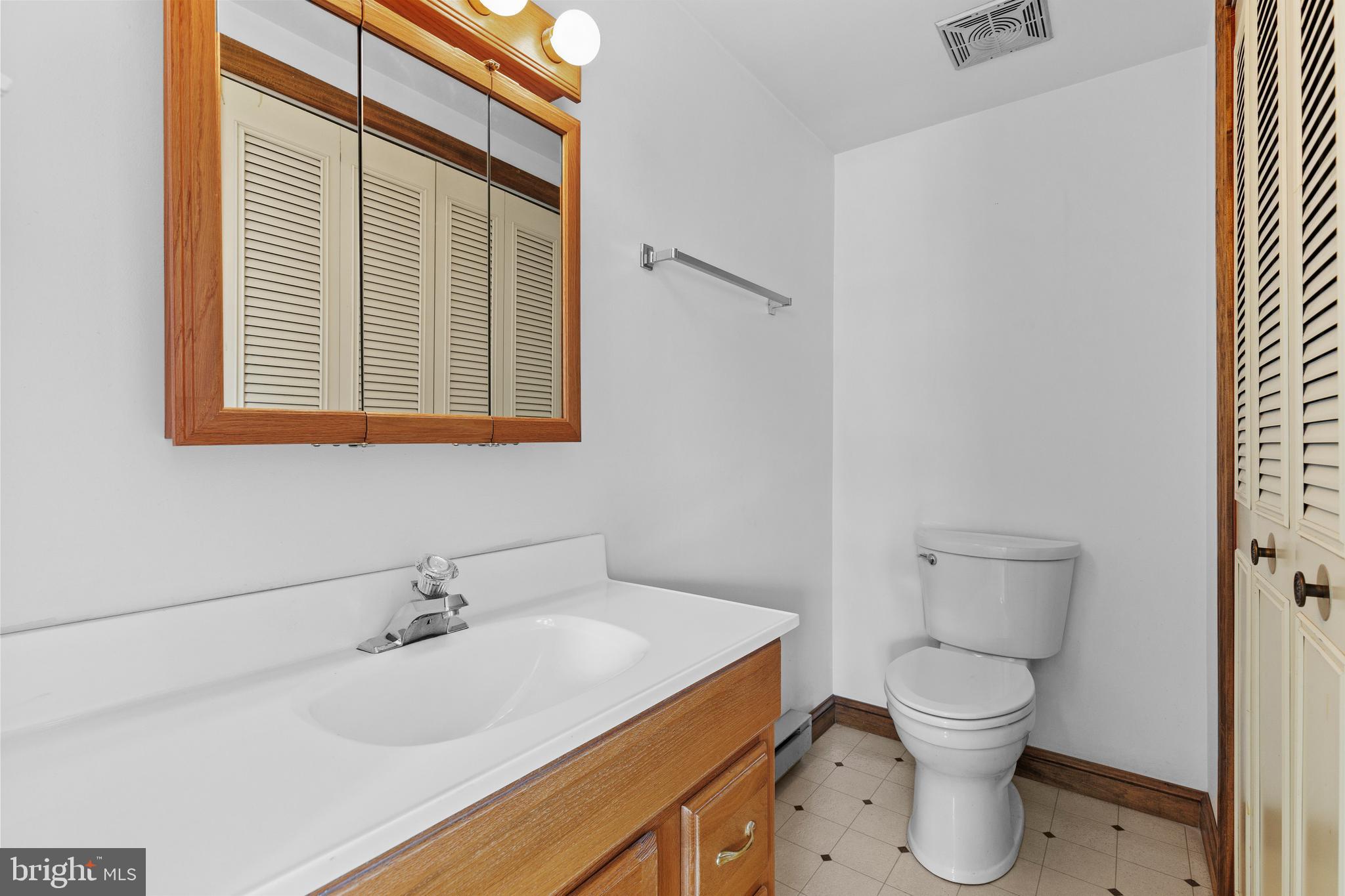 SCHLUSSER VILLAGE - Residential