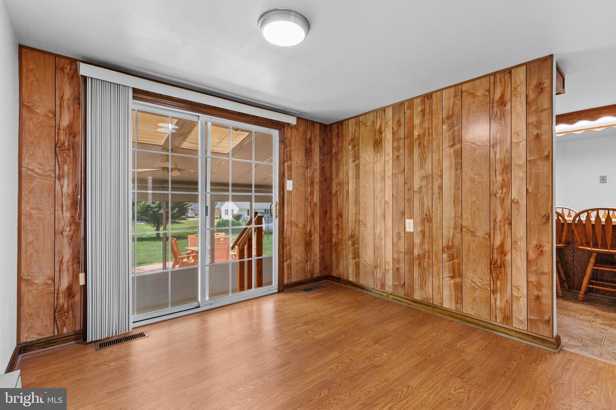 SCHLUSSER VILLAGE - Residential