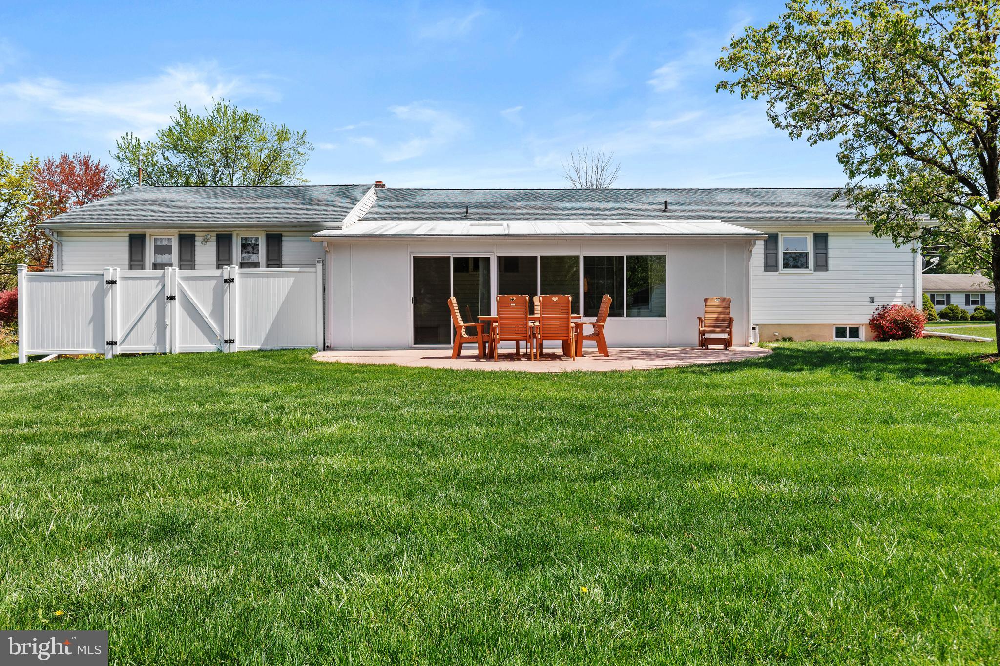 SCHLUSSER VILLAGE - Residential