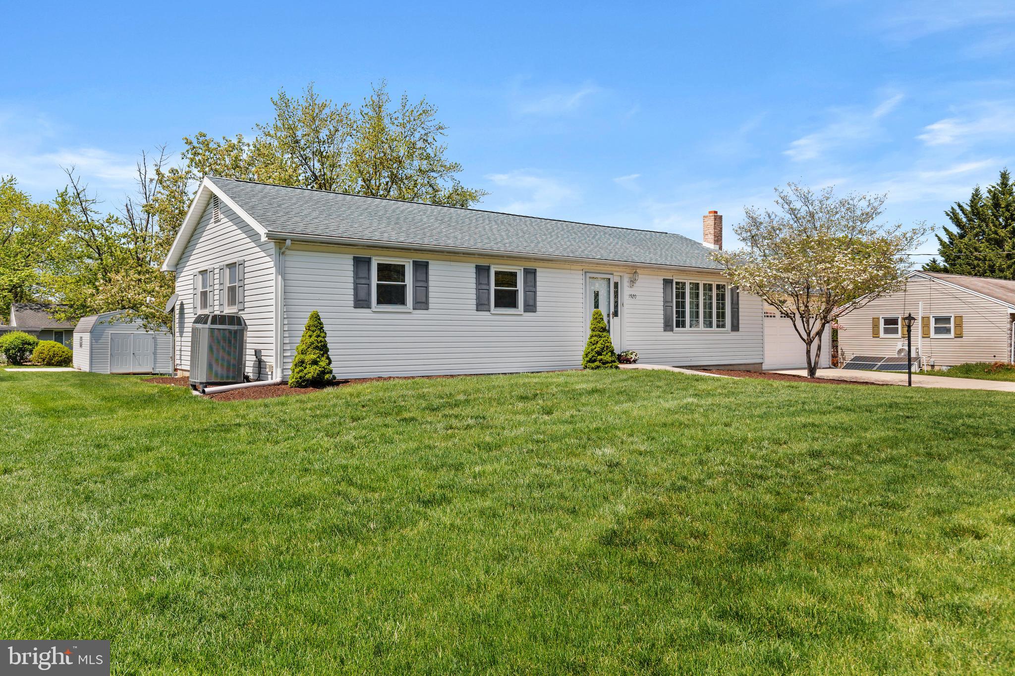 SCHLUSSER VILLAGE - Residential