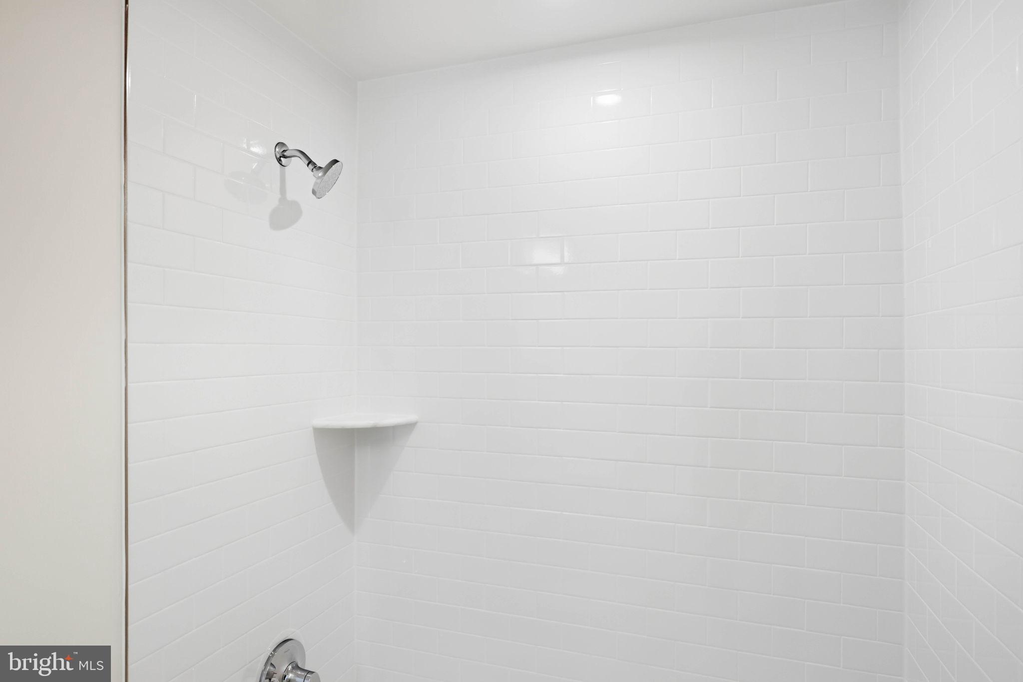 TUSCARORA VILLAGE - Residential Lease