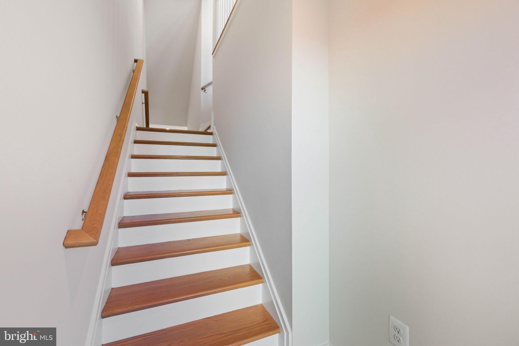 TUSCARORA VILLAGE - Residential Lease