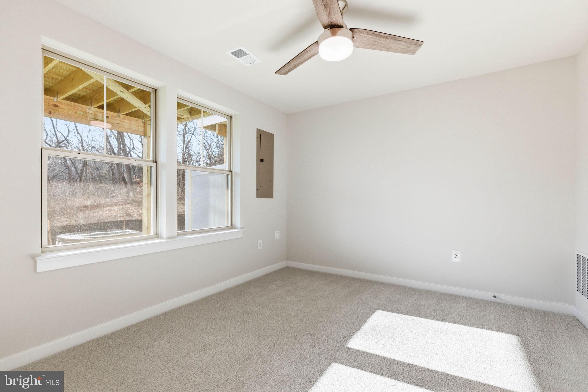 TUSCARORA VILLAGE - Residential Lease