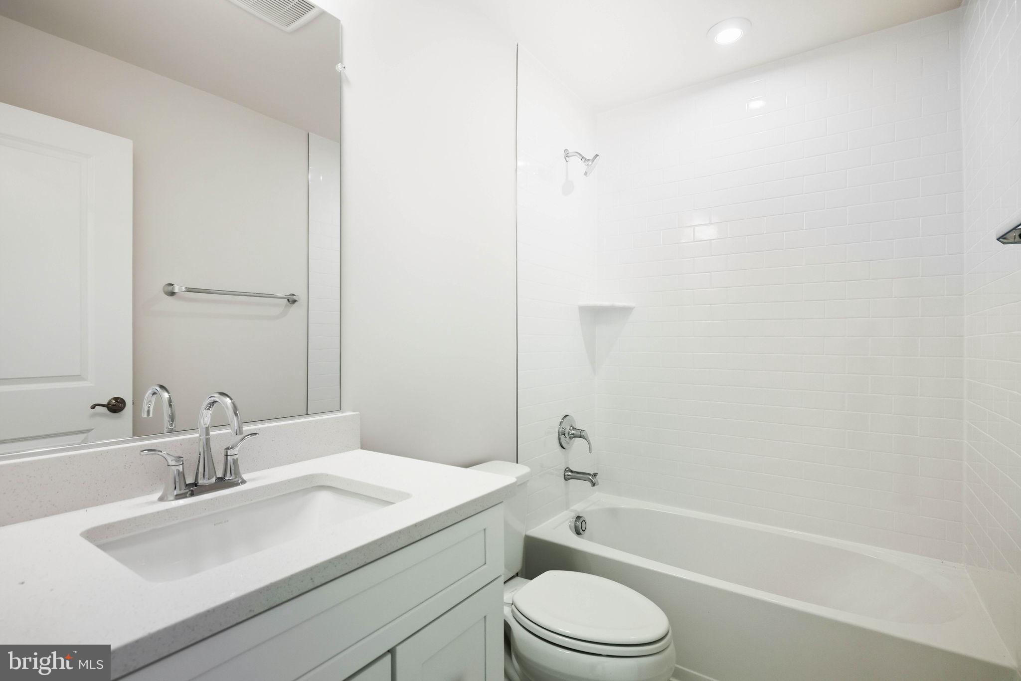 TUSCARORA VILLAGE - Residential Lease