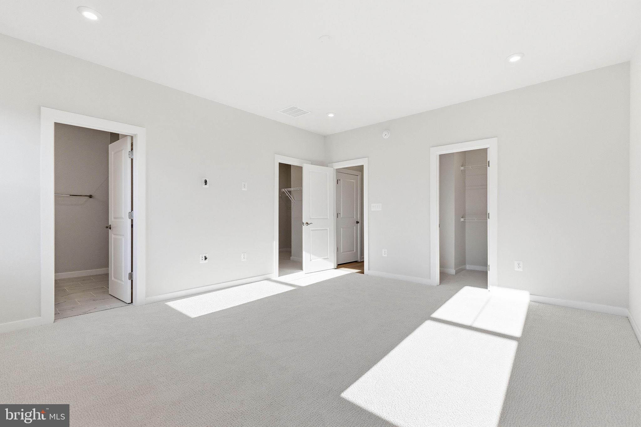 TUSCARORA VILLAGE - Residential Lease