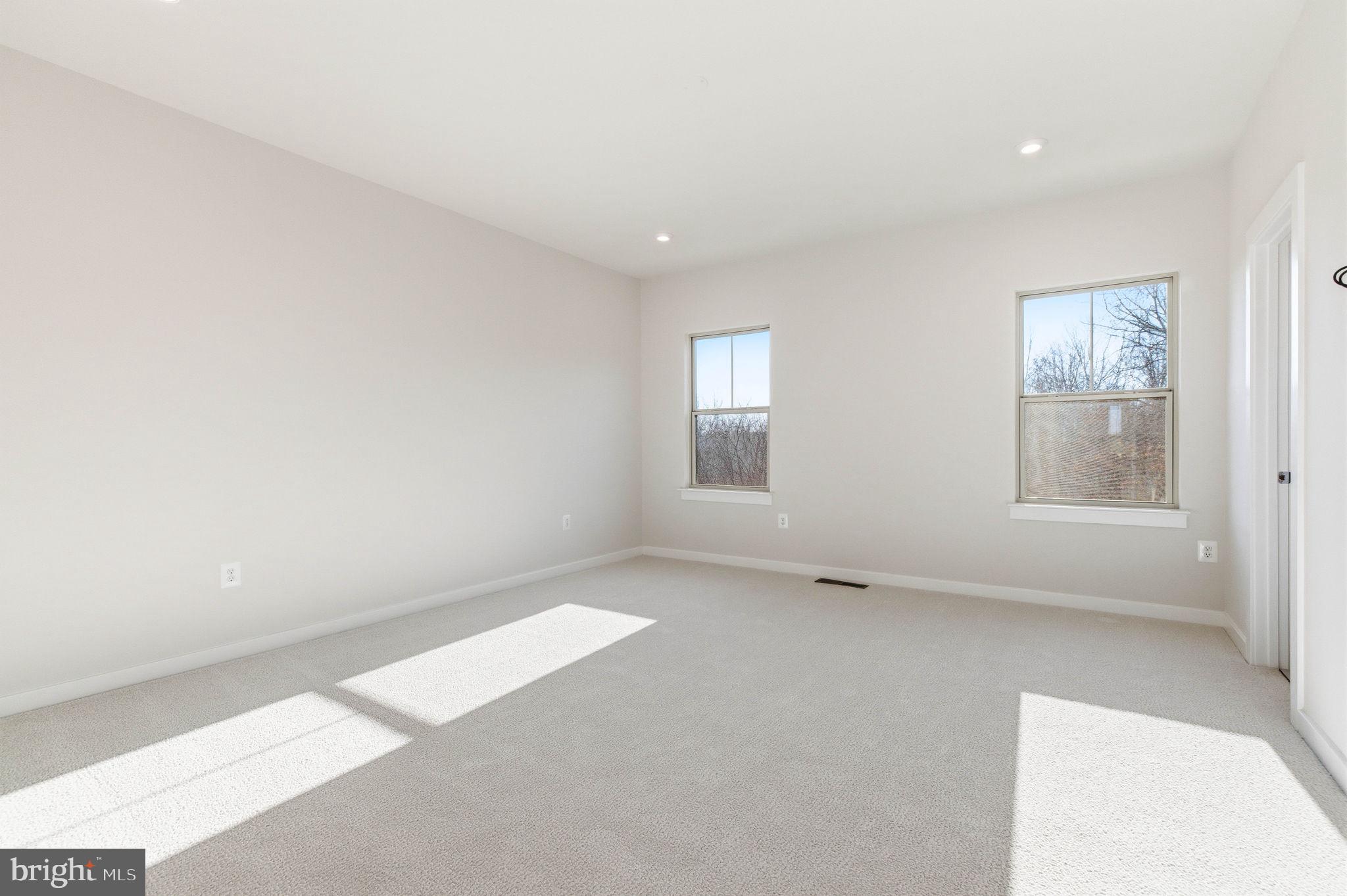 TUSCARORA VILLAGE - Residential Lease