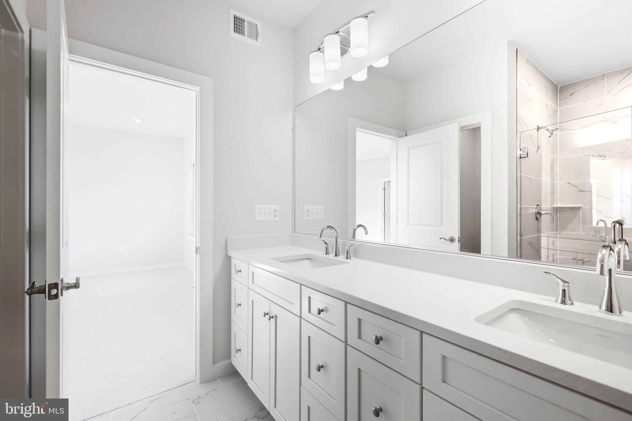 TUSCARORA VILLAGE - Residential Lease