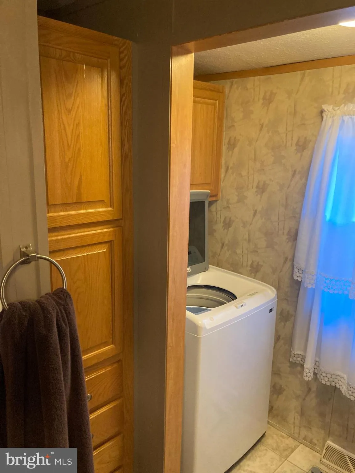 Ephrata, Pennsylvania 17522, United States, 2 Bedrooms Bedrooms, ,1 BathroomBathrooms,Residential,Pending,5936