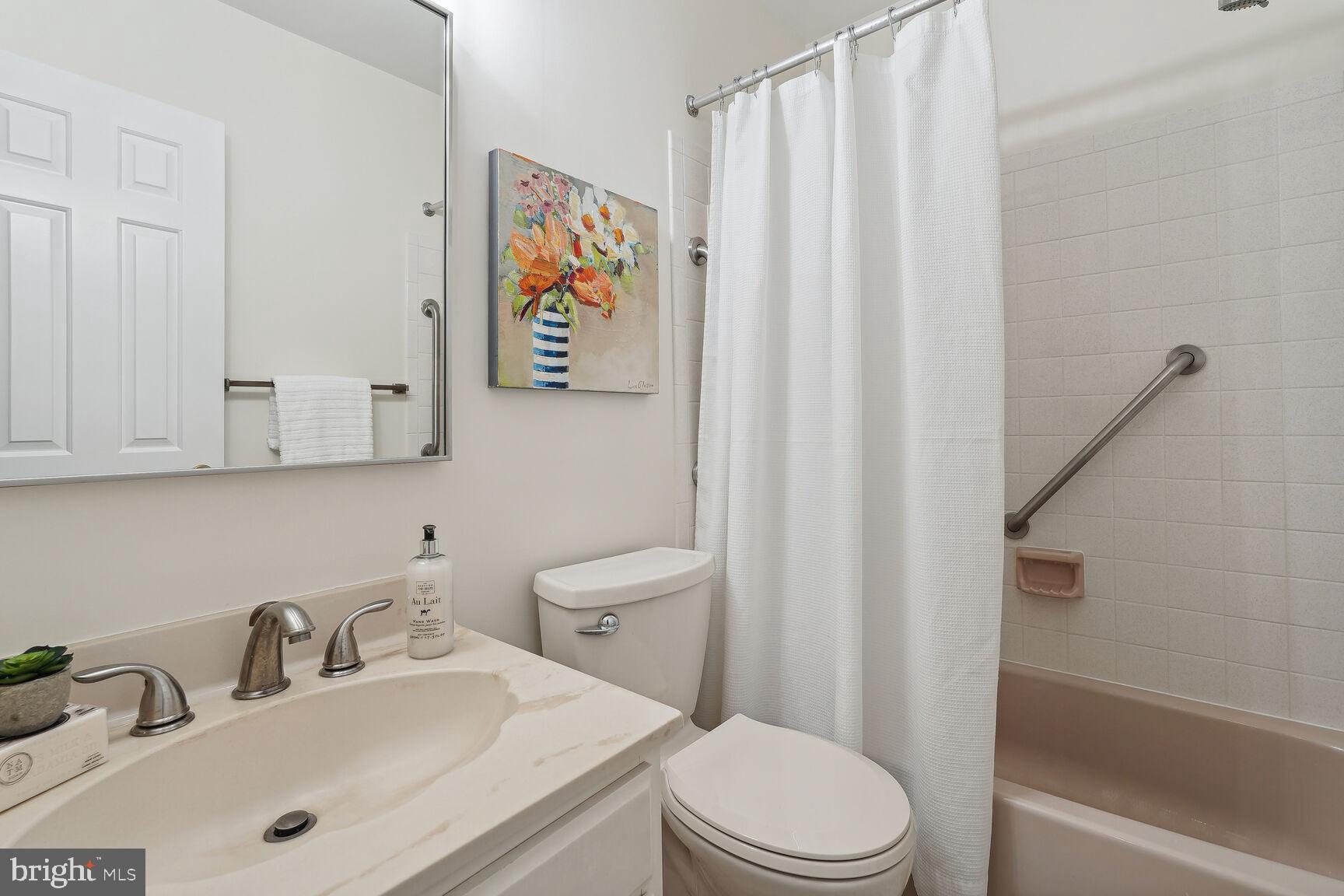 INDIAN RUN TOWNHOUSES - Residential