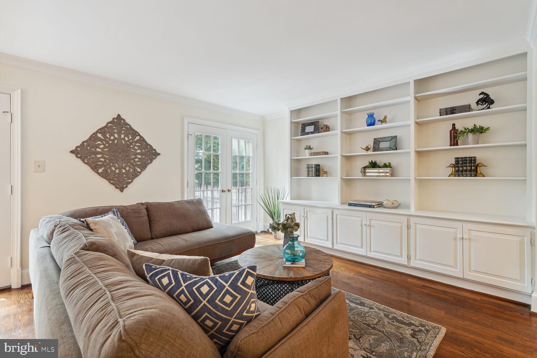 INDIAN RUN TOWNHOUSES - Residential