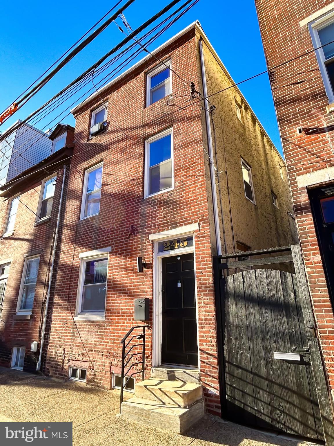 FISHTOWN - Residential Income