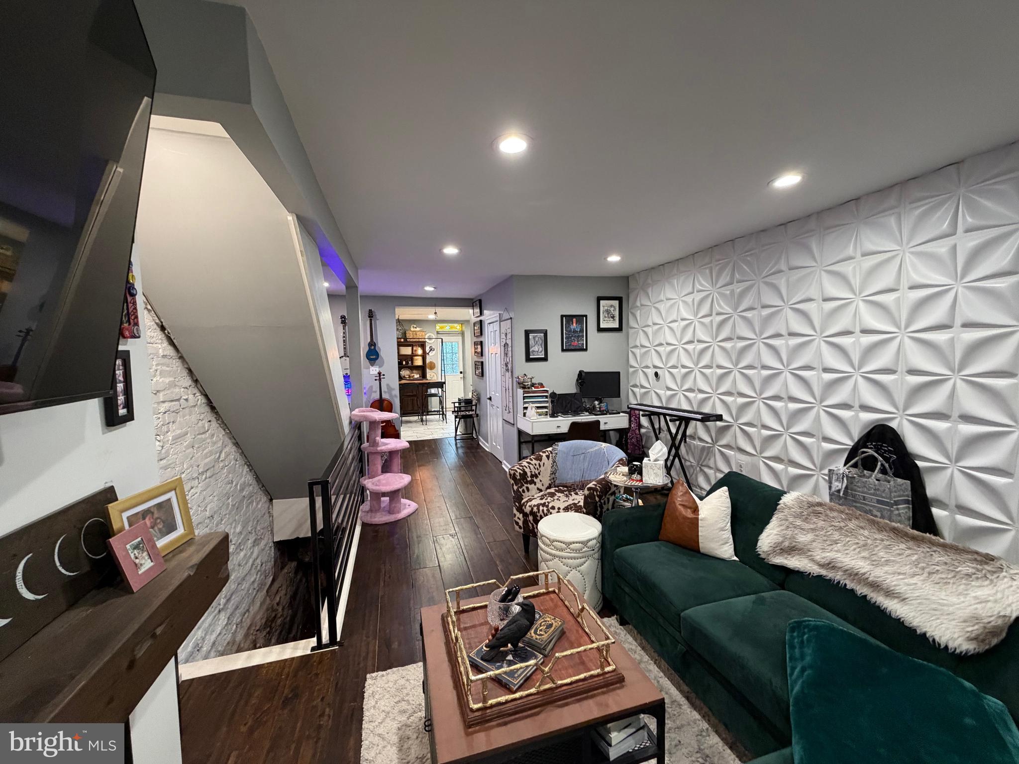 FISHTOWN - Residential Income