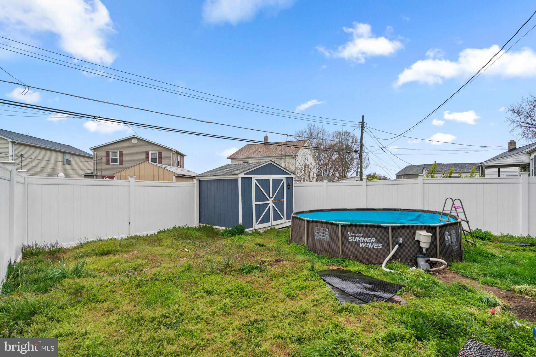 GRAY MANOR - Residential