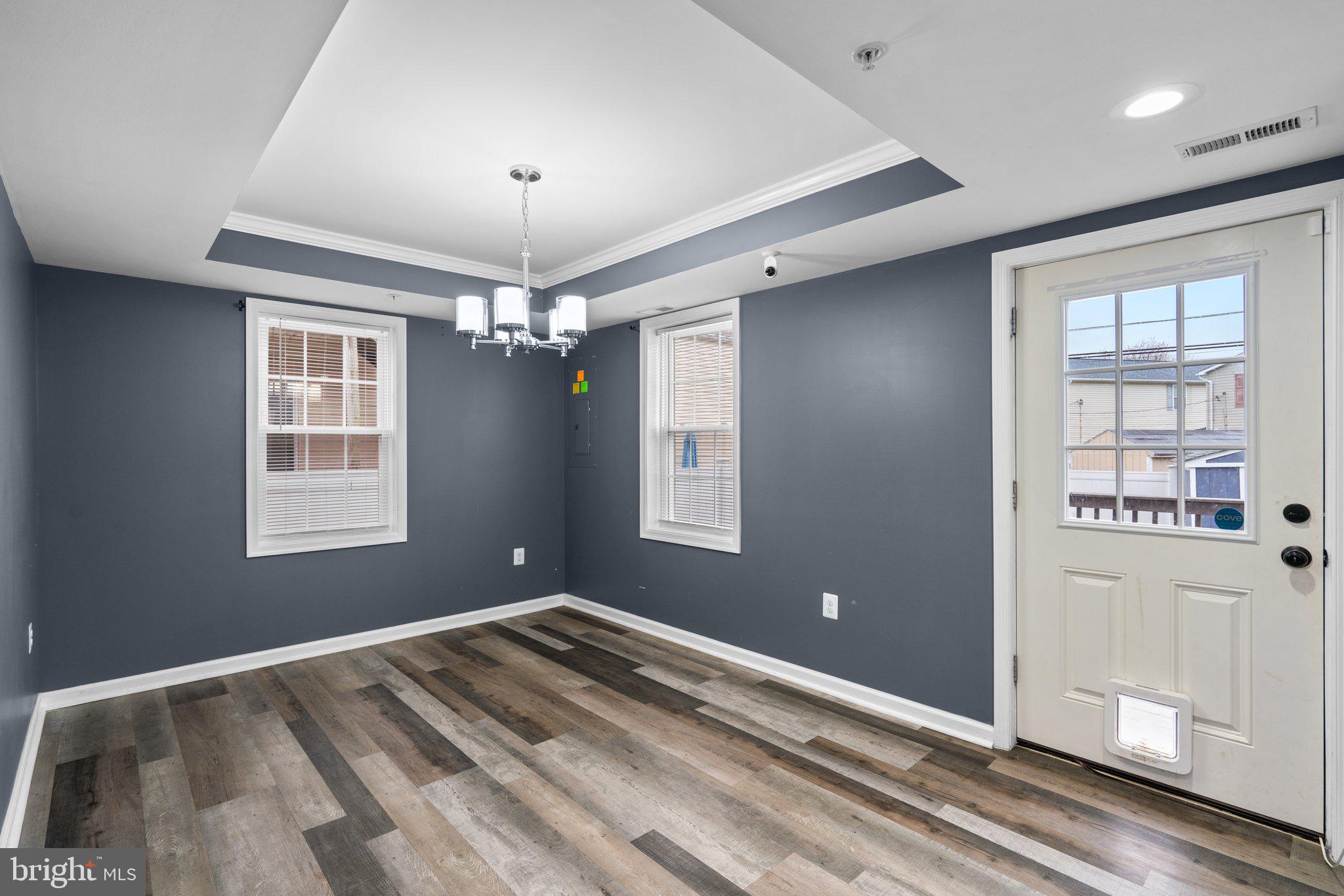 GRAY MANOR - Residential