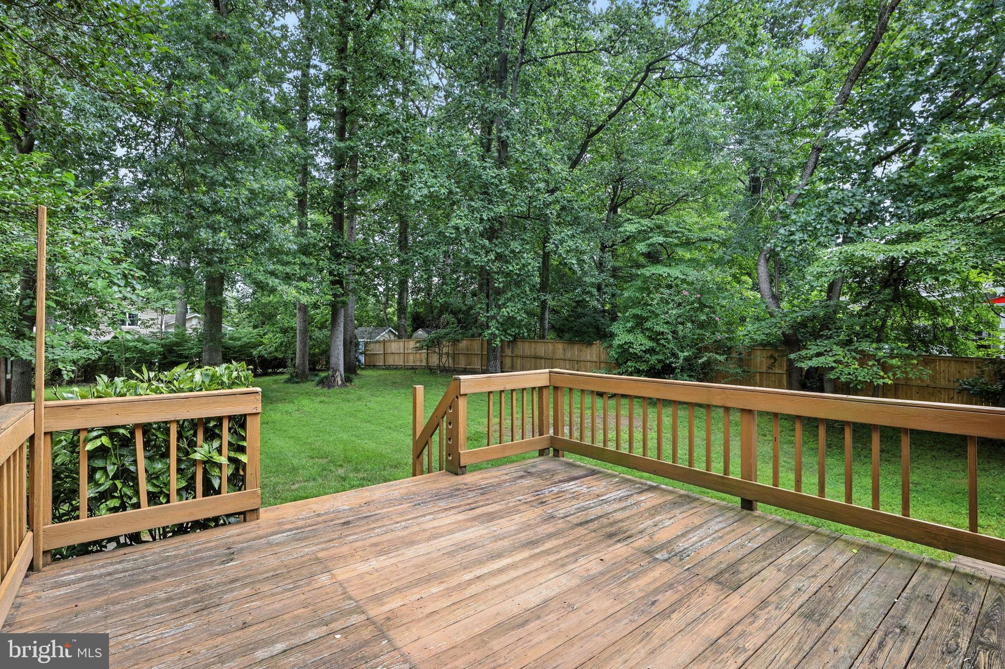 VIENNA WOODS - Residential Lease