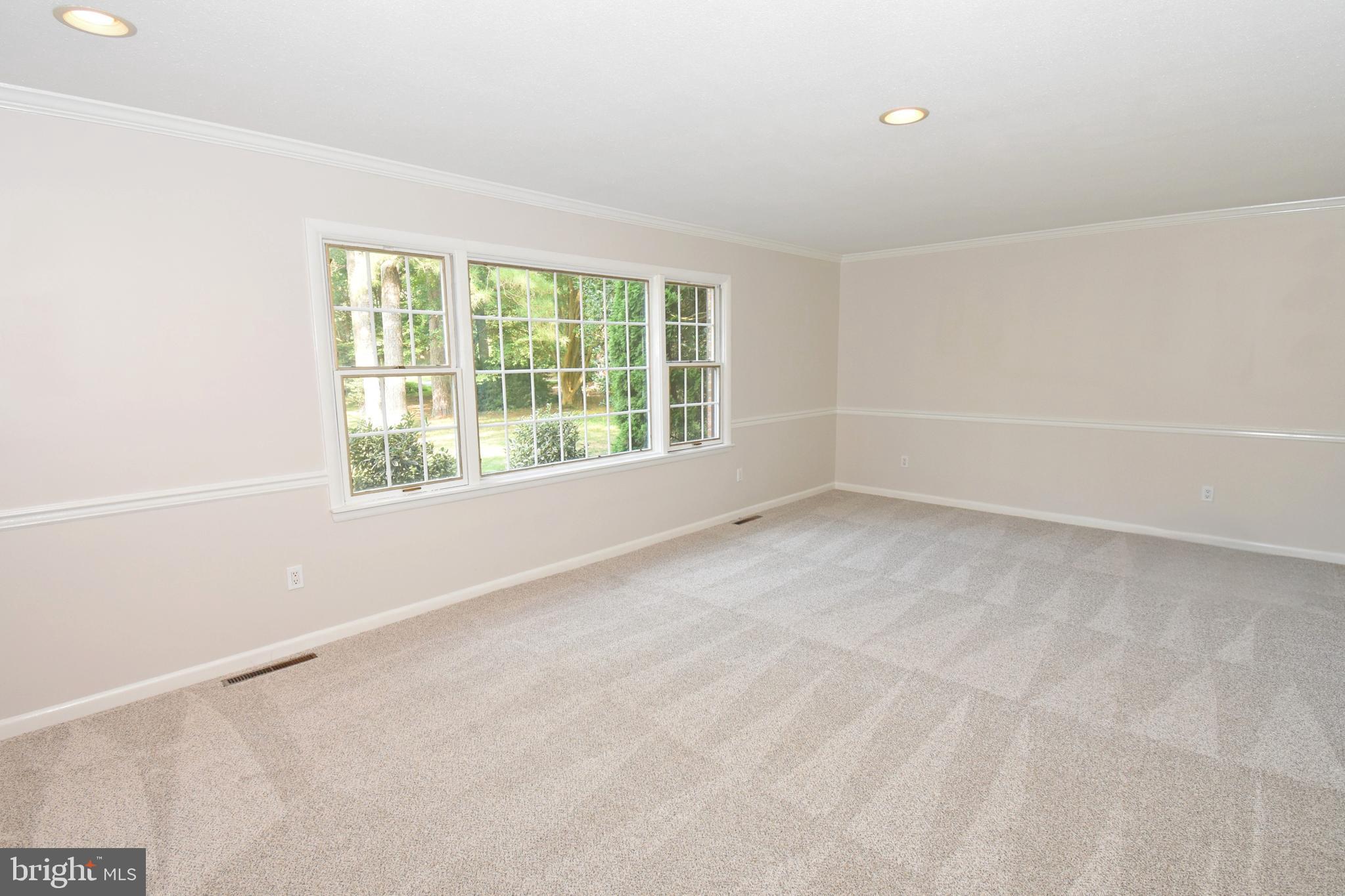 8248 ROBIN HOOD DRIVE