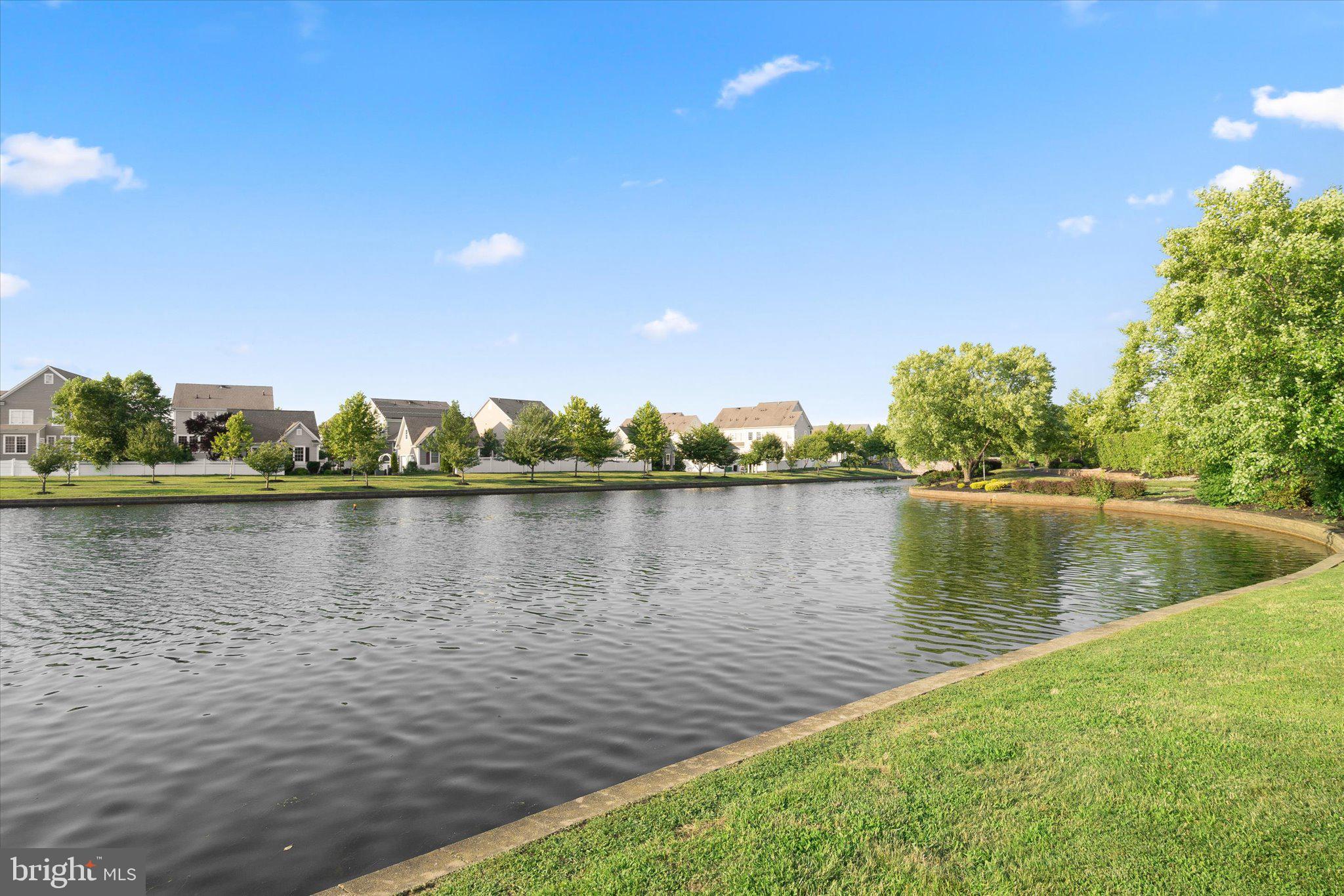 TOWN CENTER - Residential