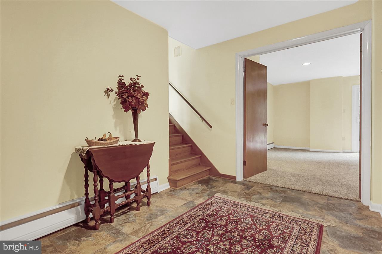 LATSHMERE MANOR - Residential