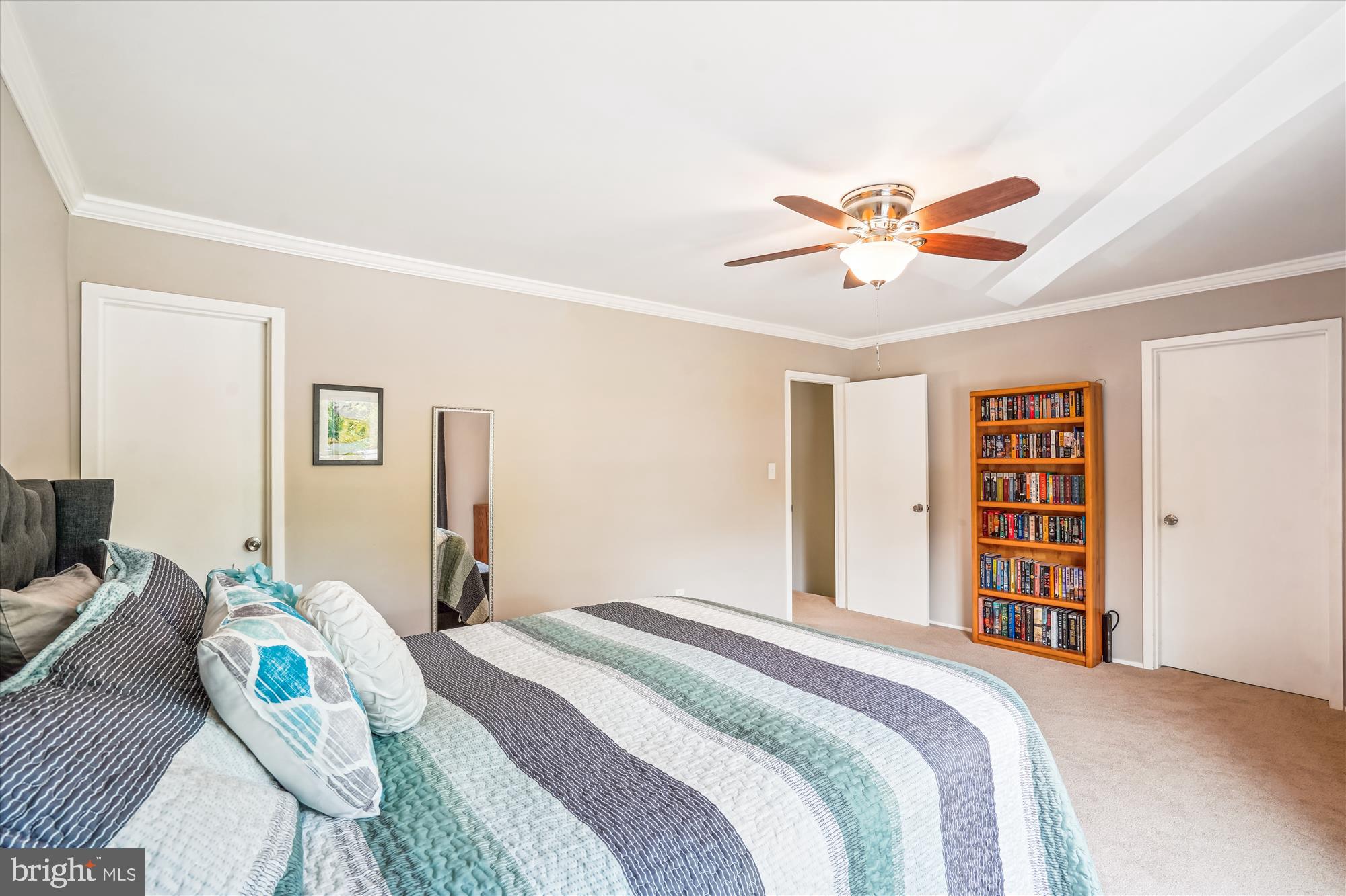 IVY OAK - Residential