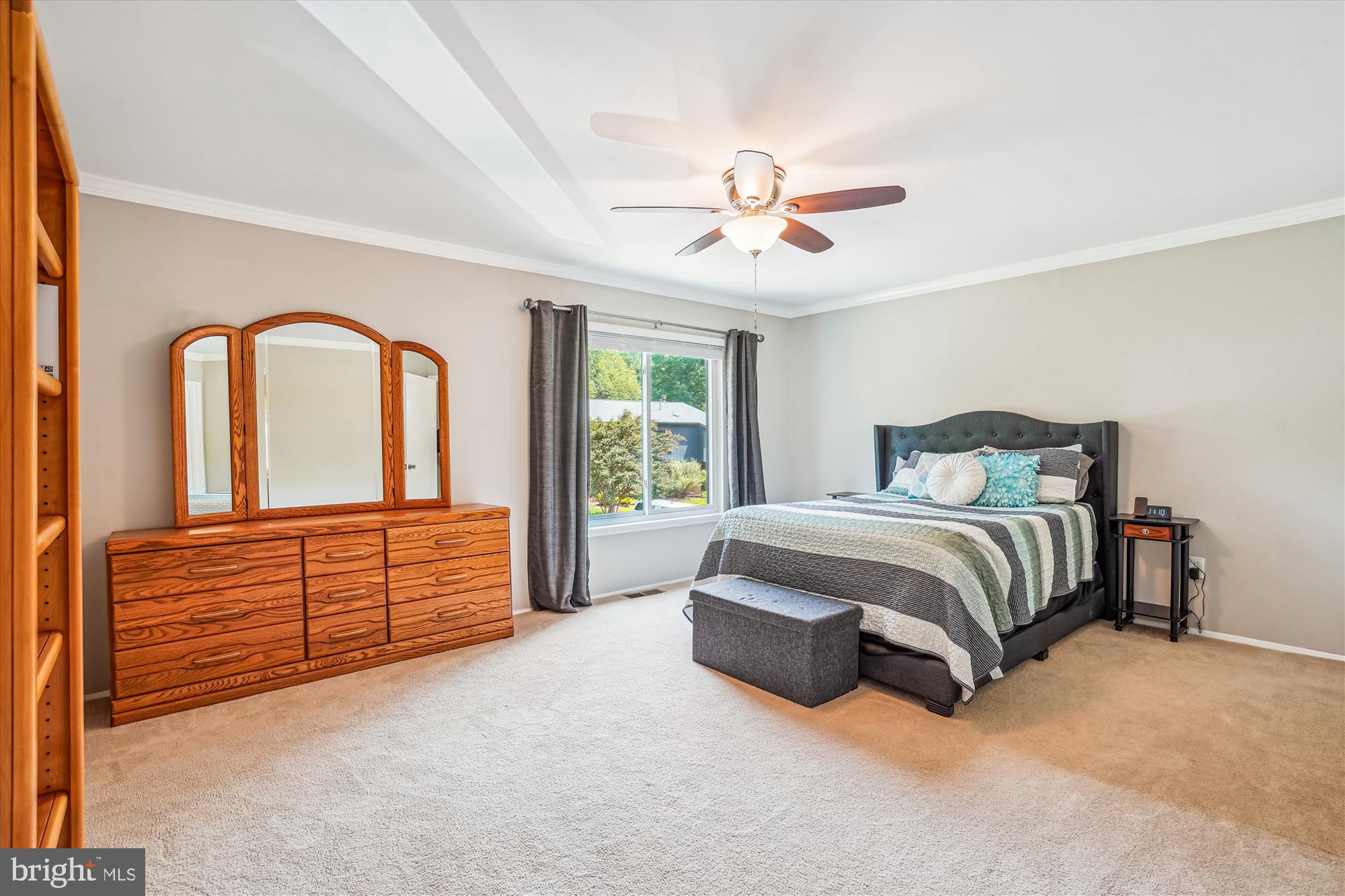 IVY OAK - Residential