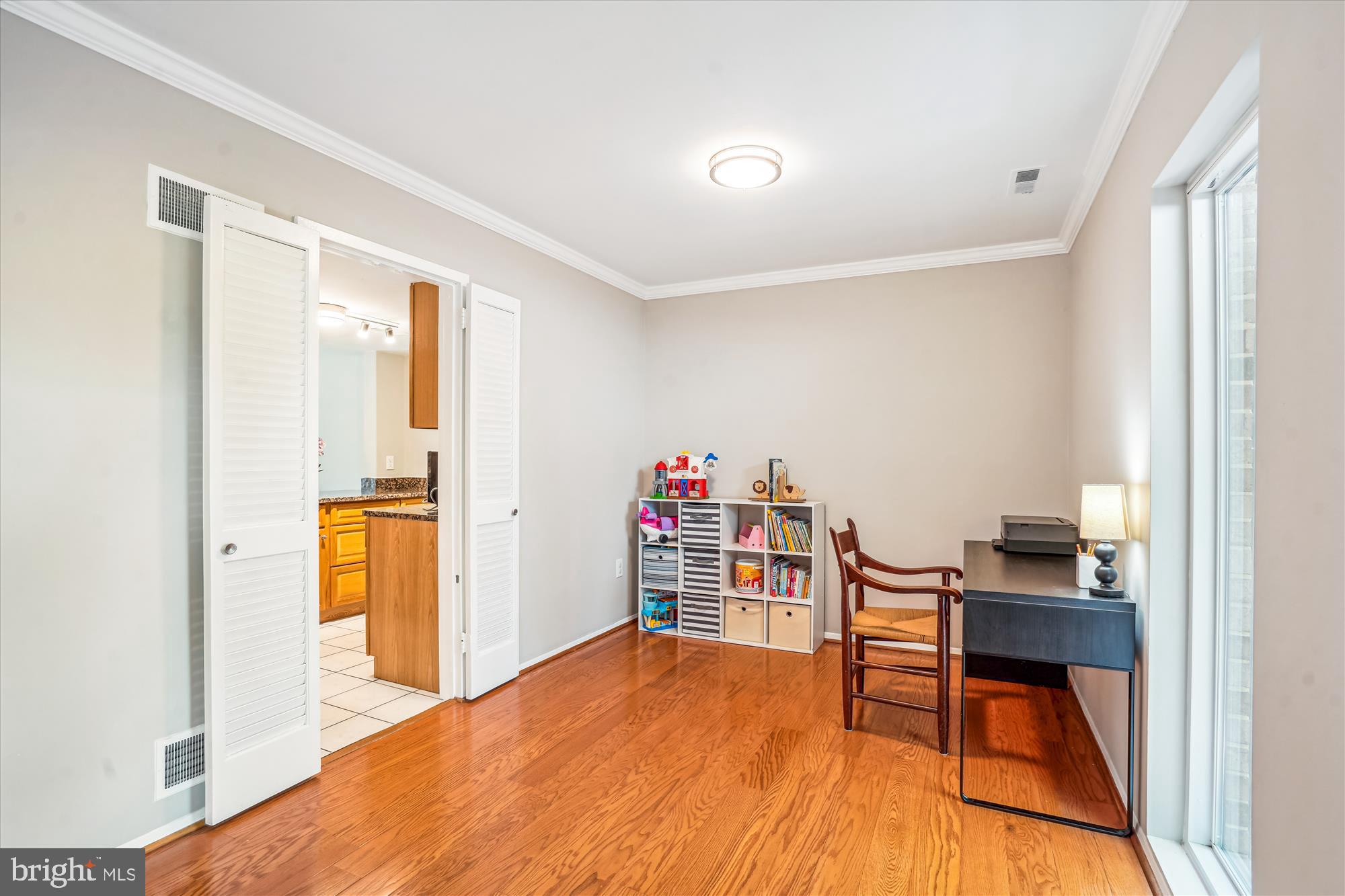 IVY OAK - Residential