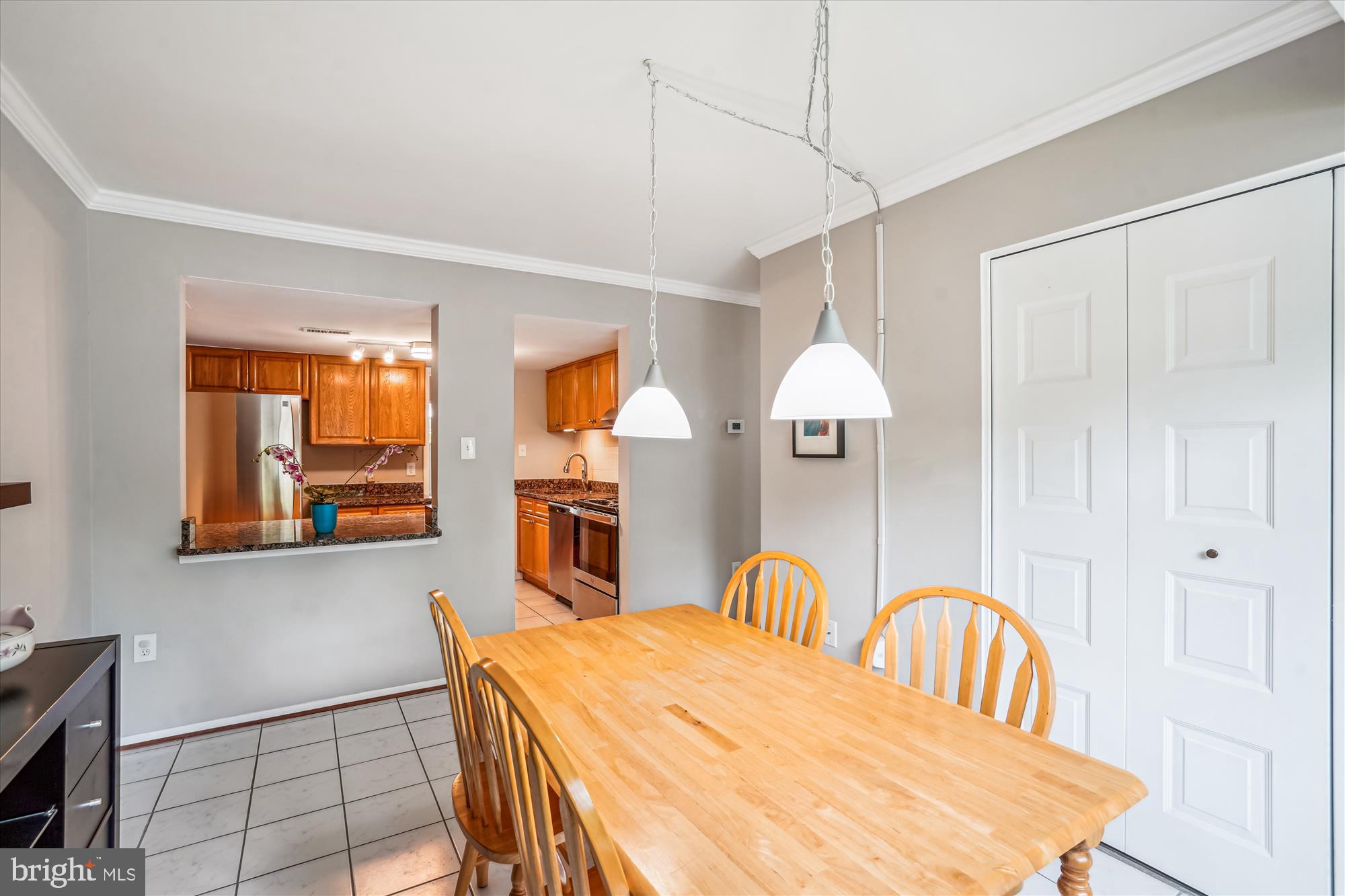 IVY OAK - Residential