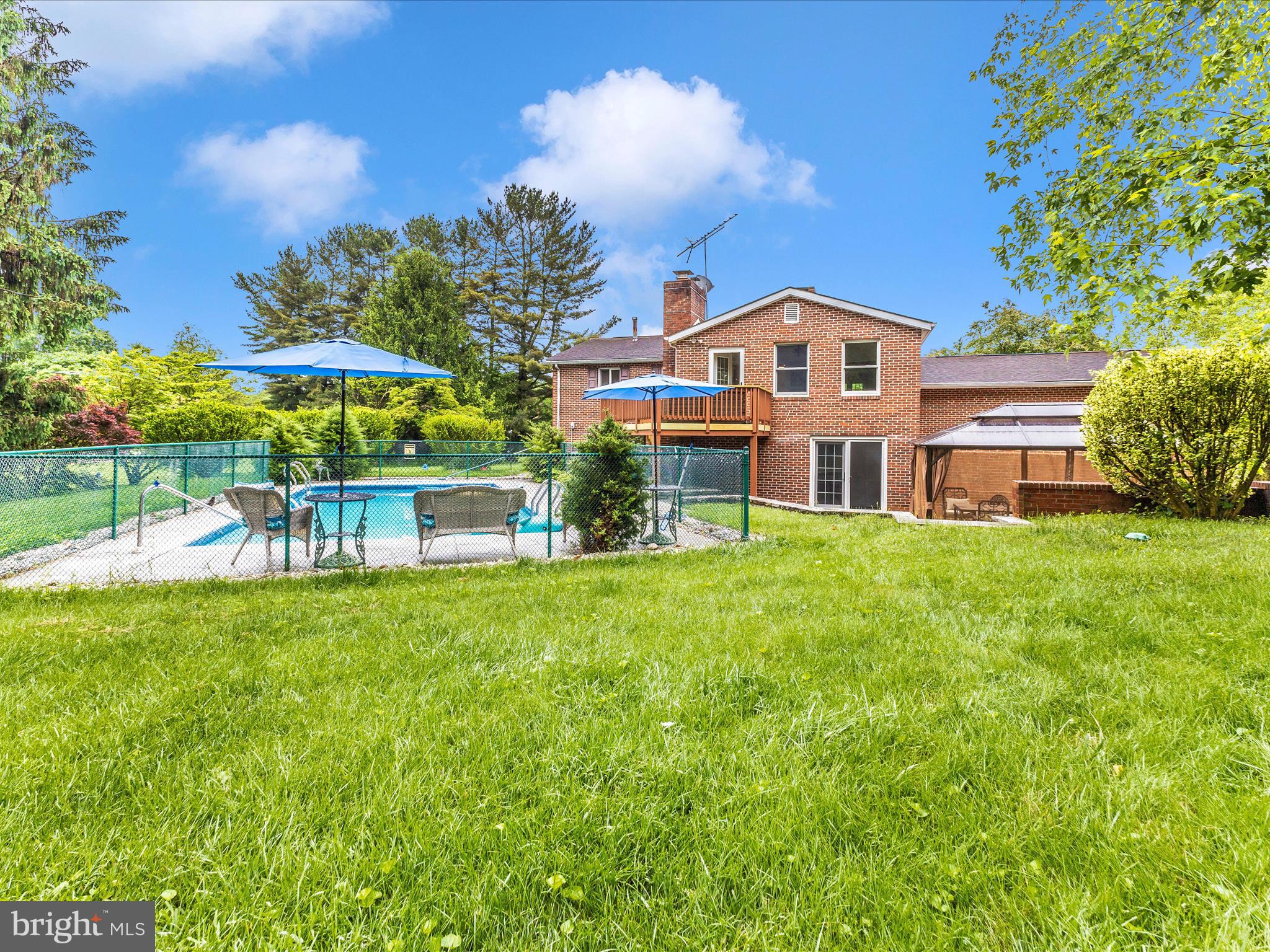 SUGARLOAF ESTATES - Residential