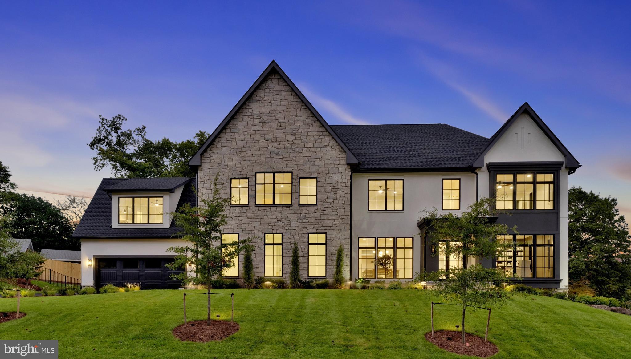 5950 WOODACRE COURT